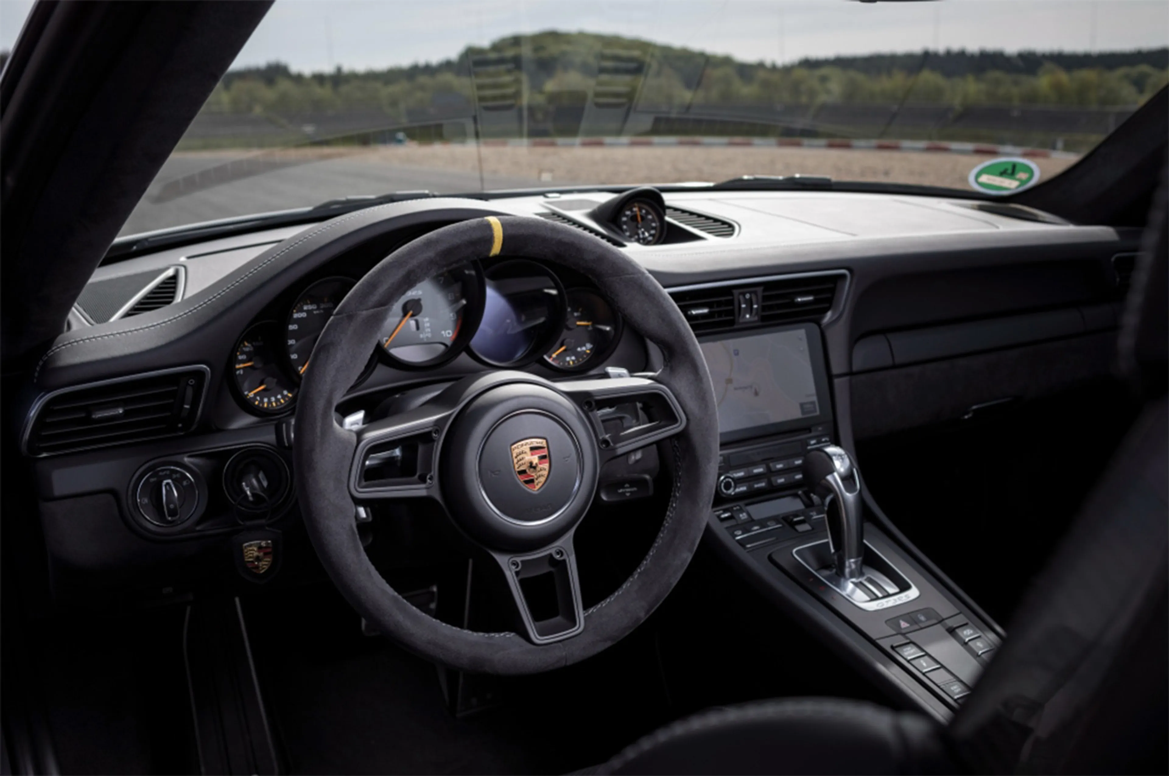 Porsche 911 GT3 RS thumbnail 3