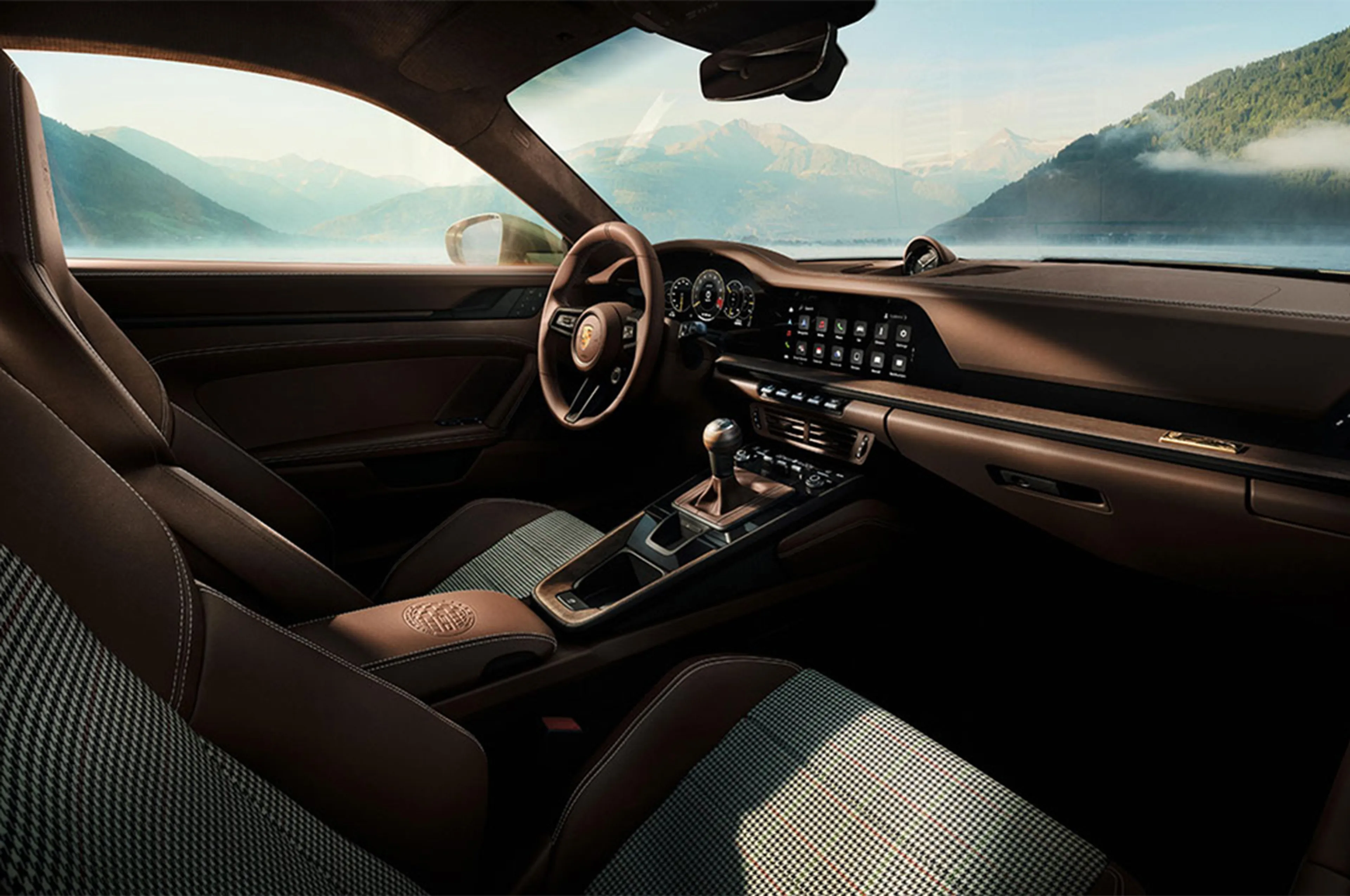 Porsche 911 GT3 thumbnail 3