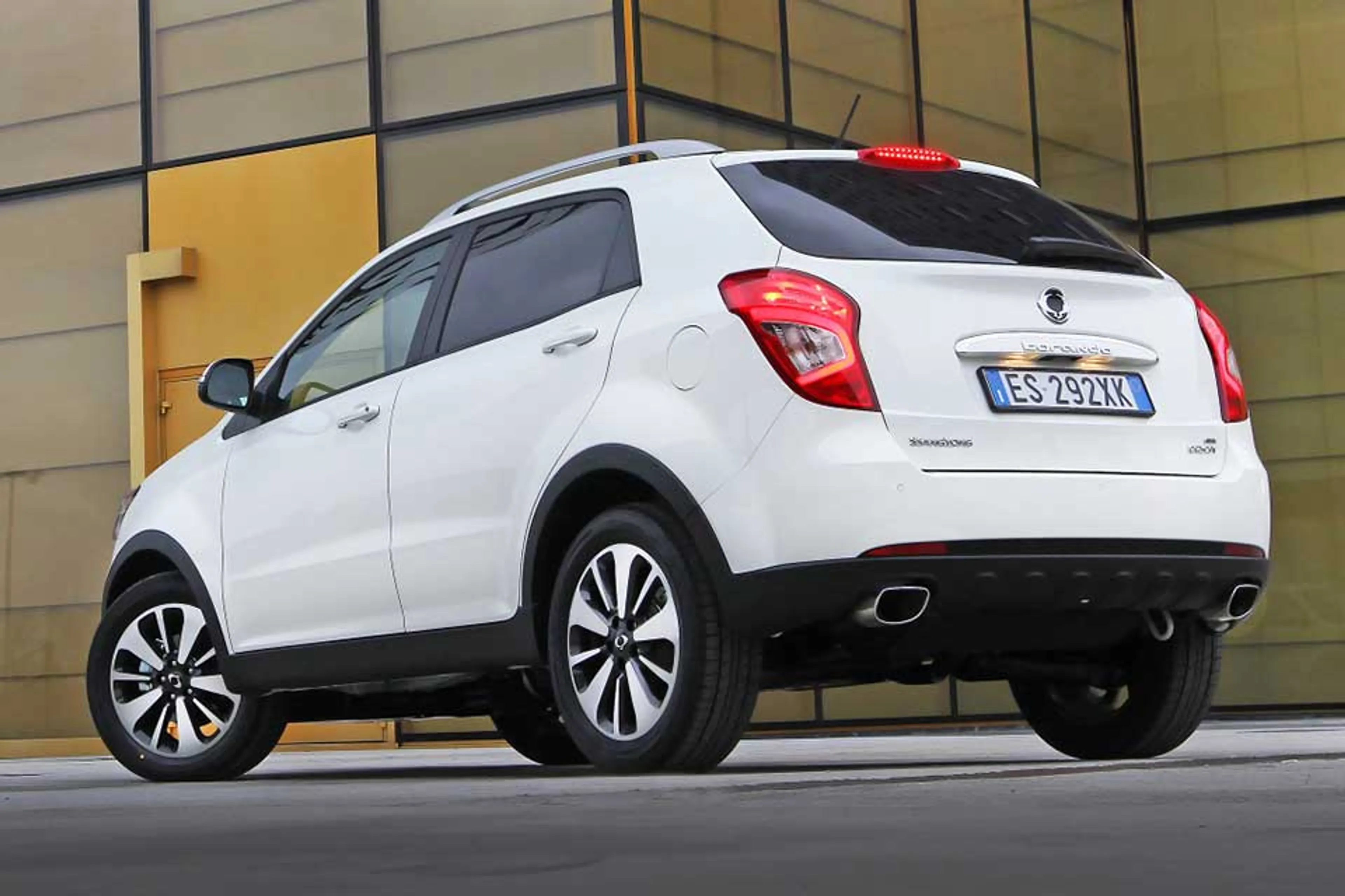 2016 SsangYong Korando 2.0 AT EXG thumbnail 2