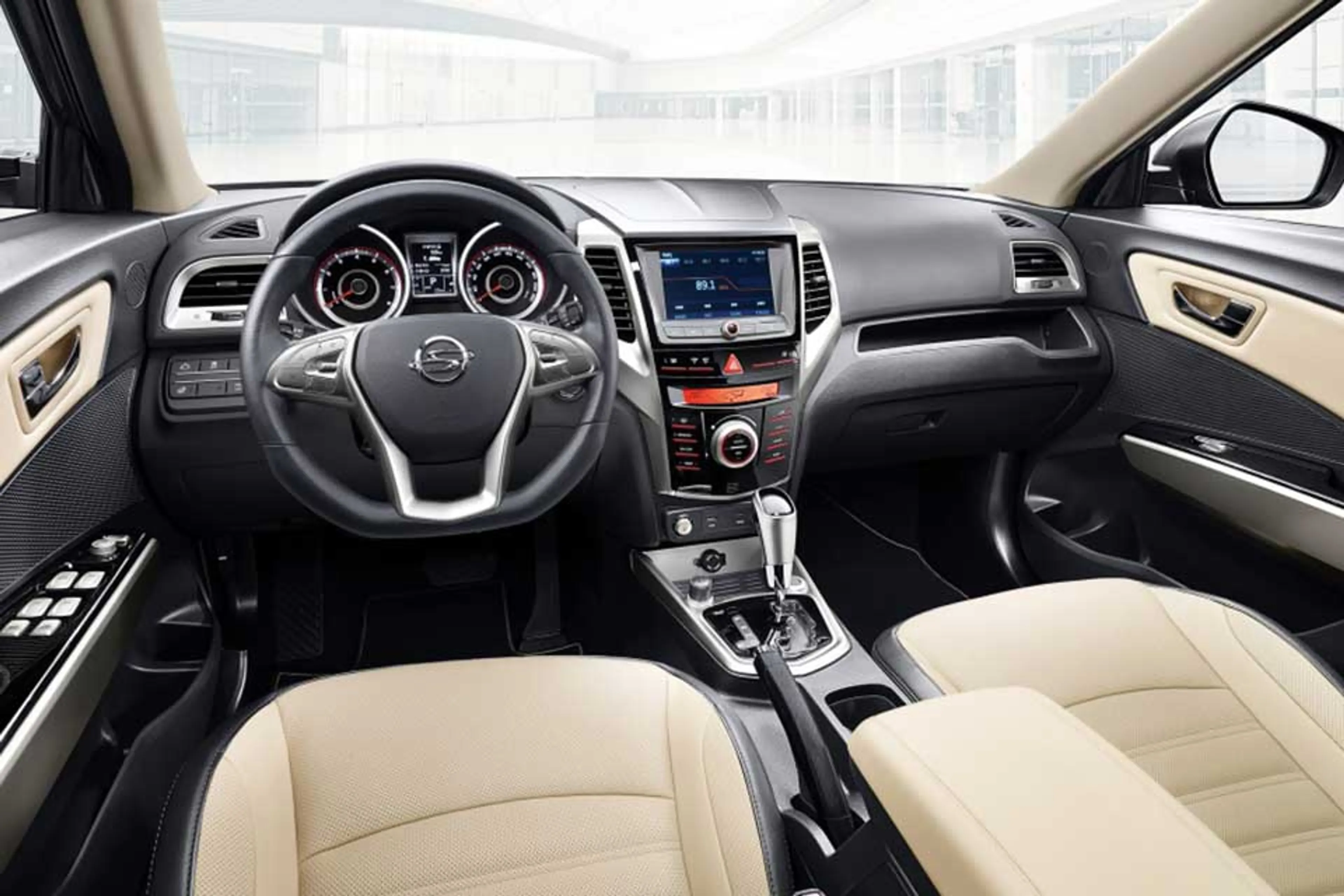 2016 SsangYong Tivoli 1.6L EXG thumbnail 3