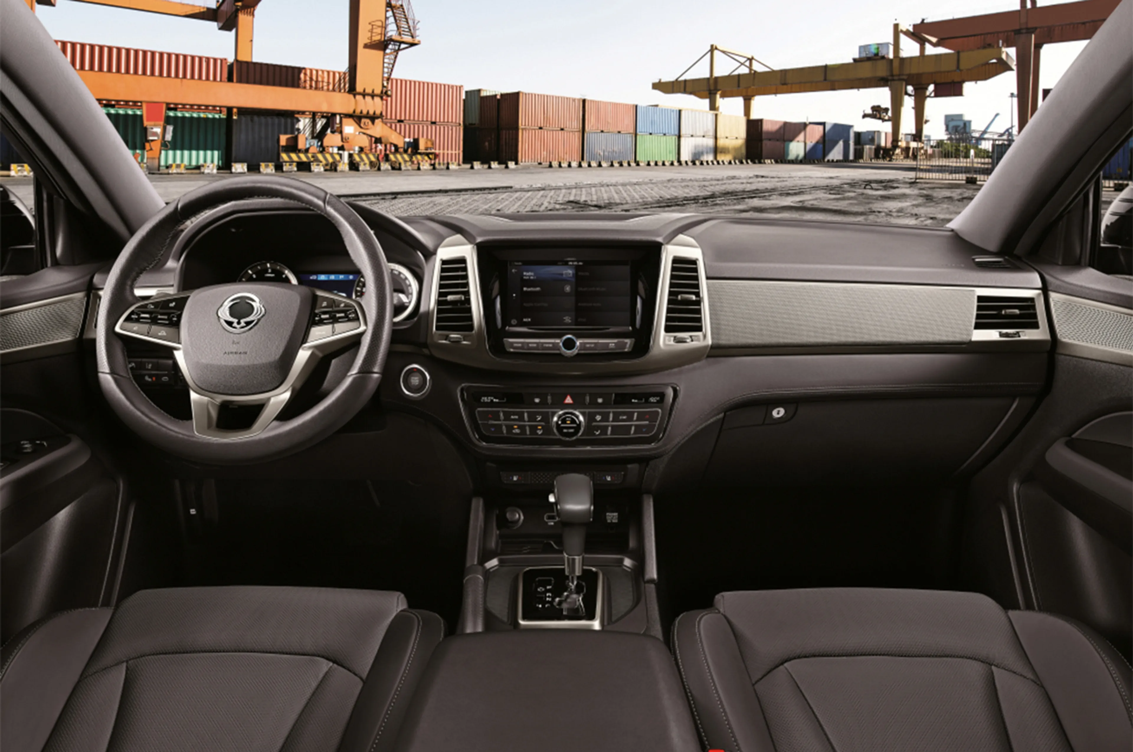 SsangYong Musso thumbnail 3