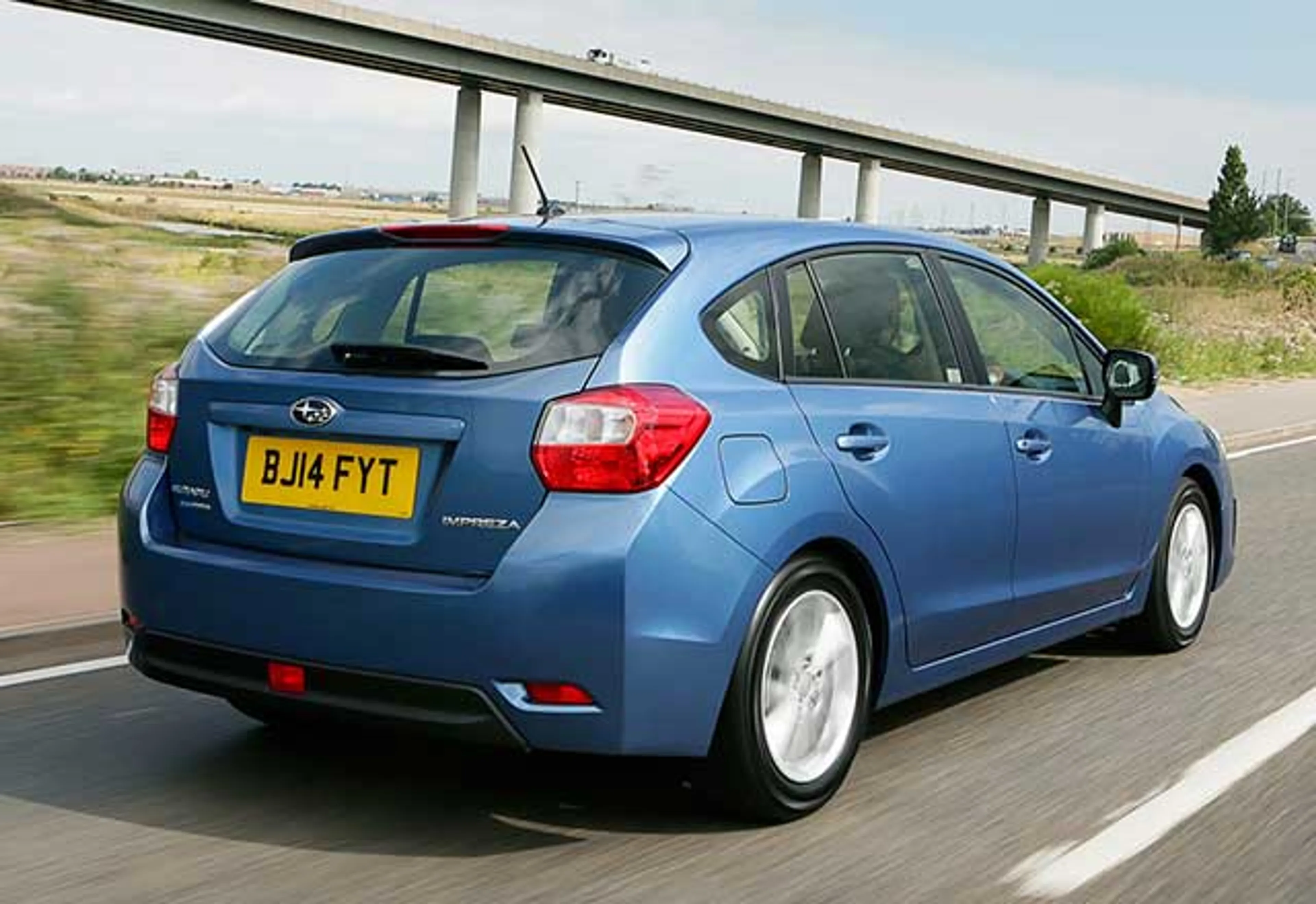 2015 Subaru Impreza 2.0i Sport CVT thumbnail 2