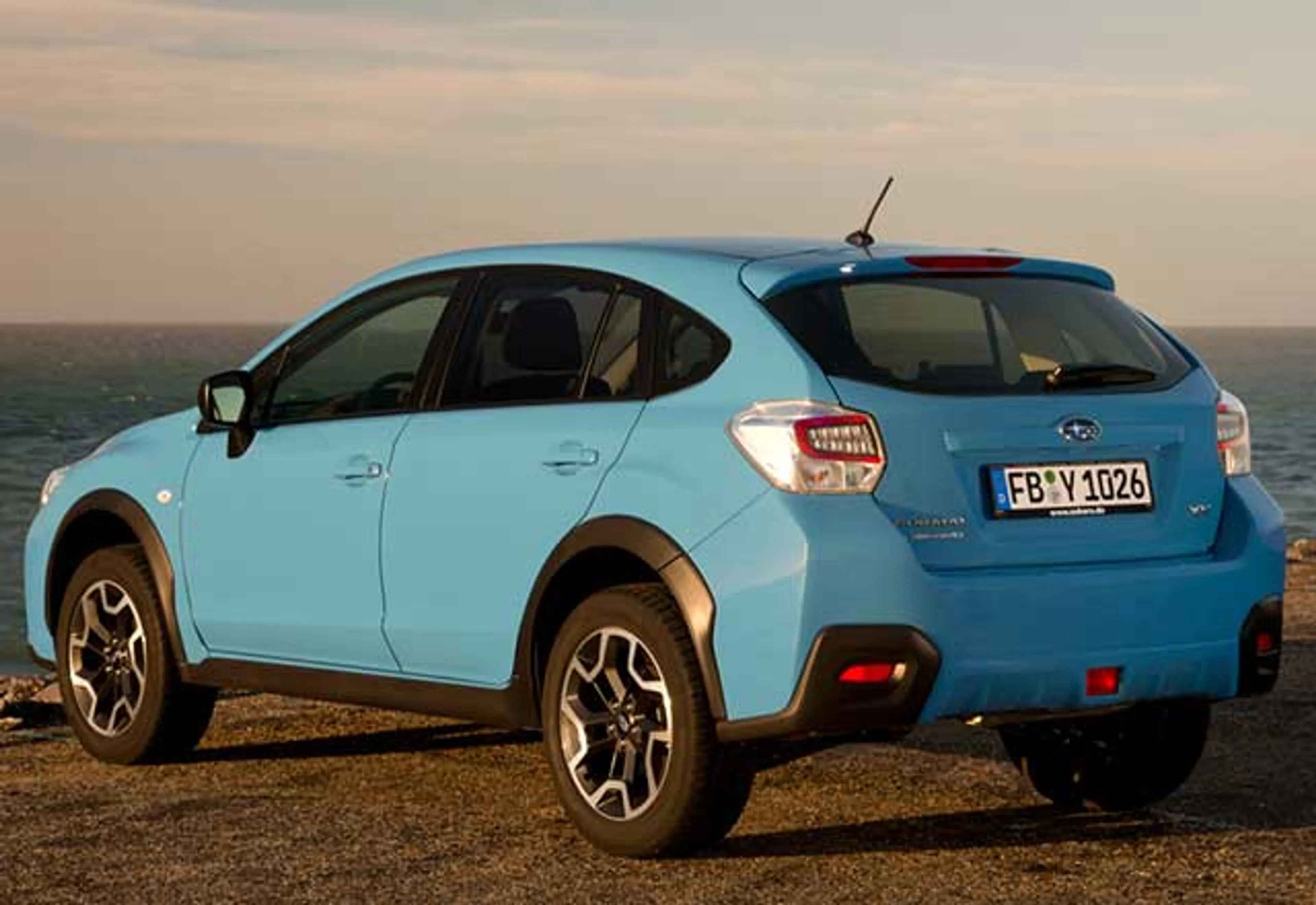 2016 Subaru XV 2.0i CVT thumbnail 2