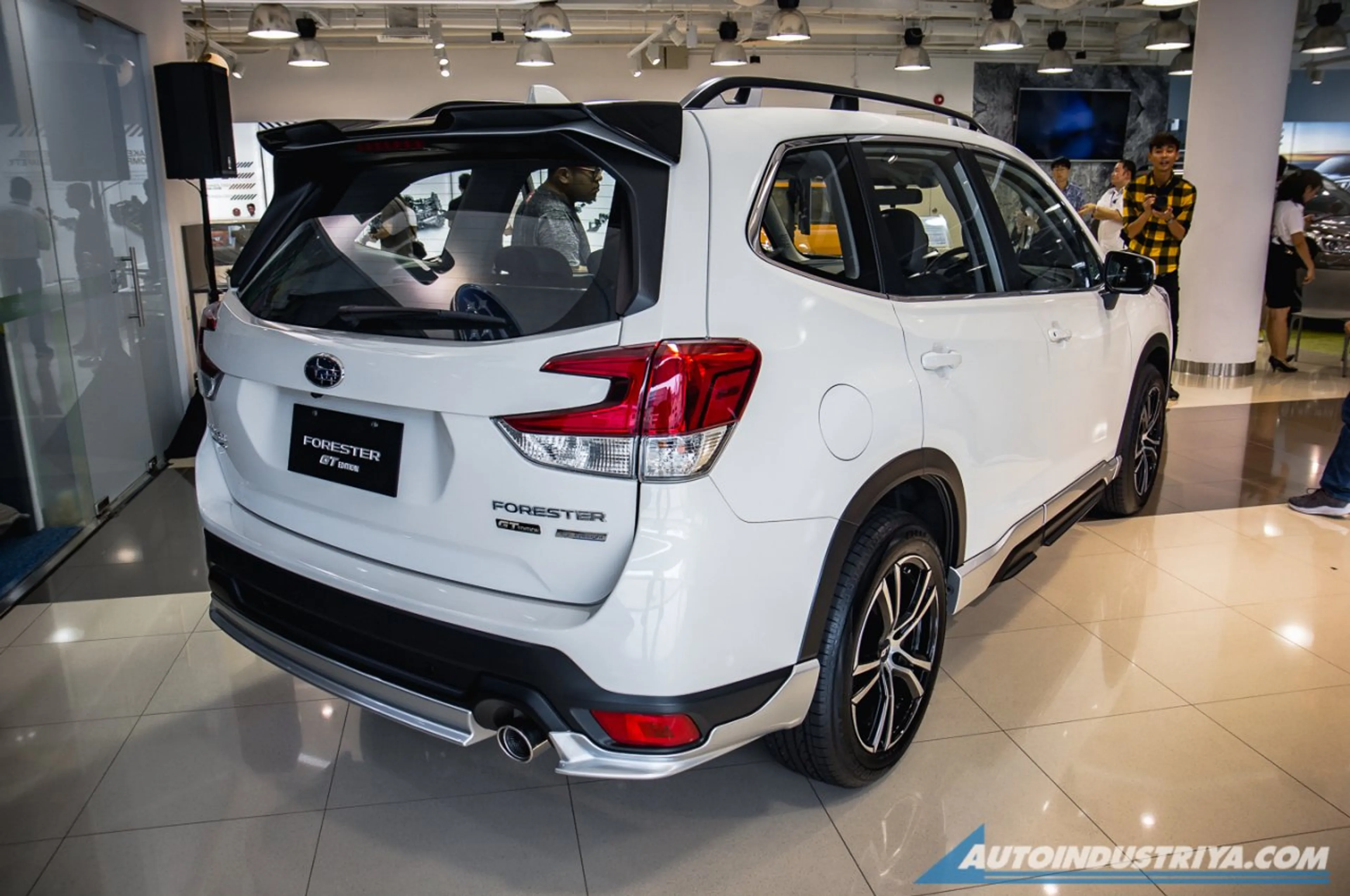 Subaru Forester GT Edition thumbnail 2