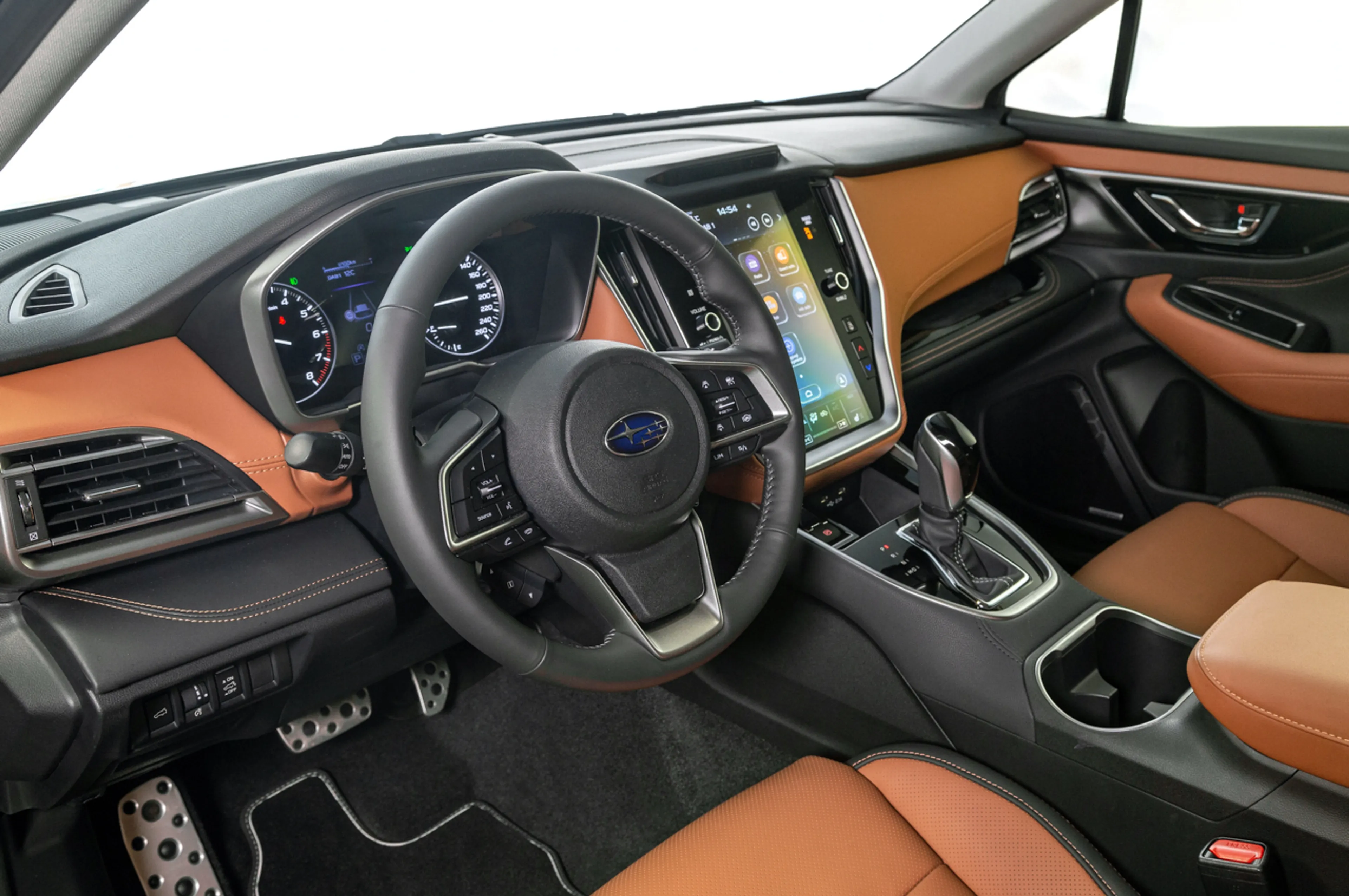 Subaru Outback thumbnail 3