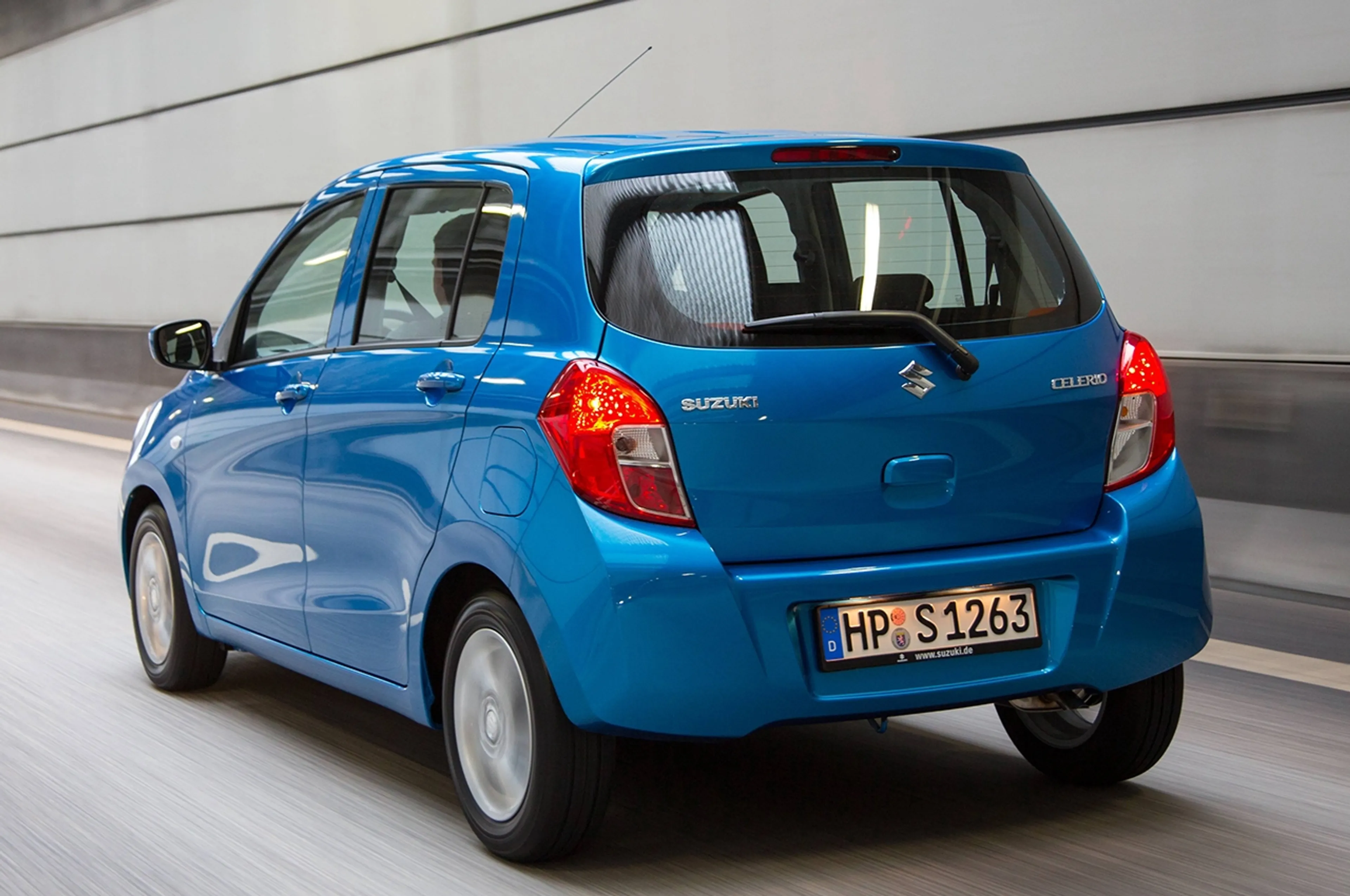 2015 Suzuki Celerio 1.0 MT thumbnail 2