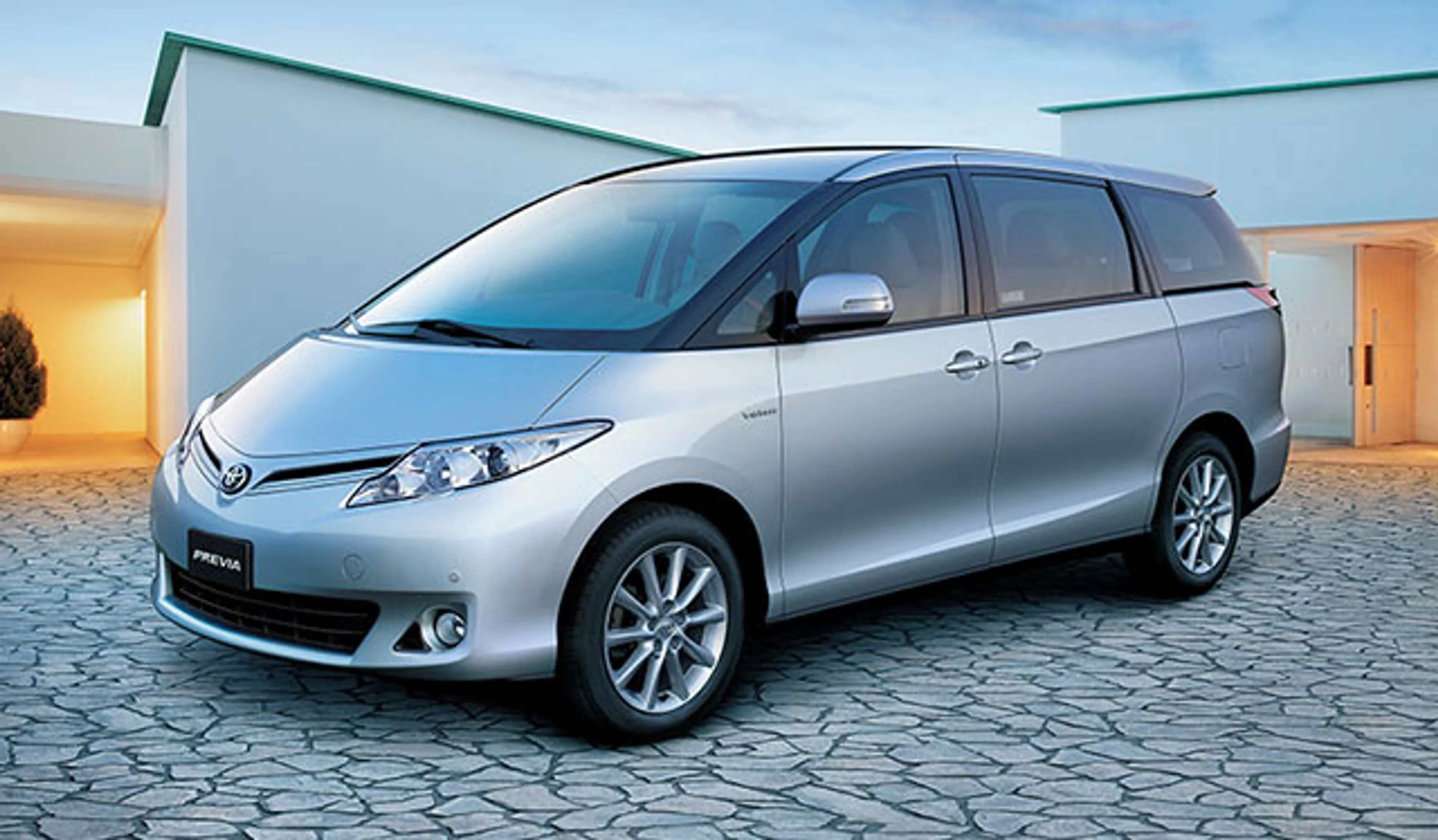 Toyota Previa 2014