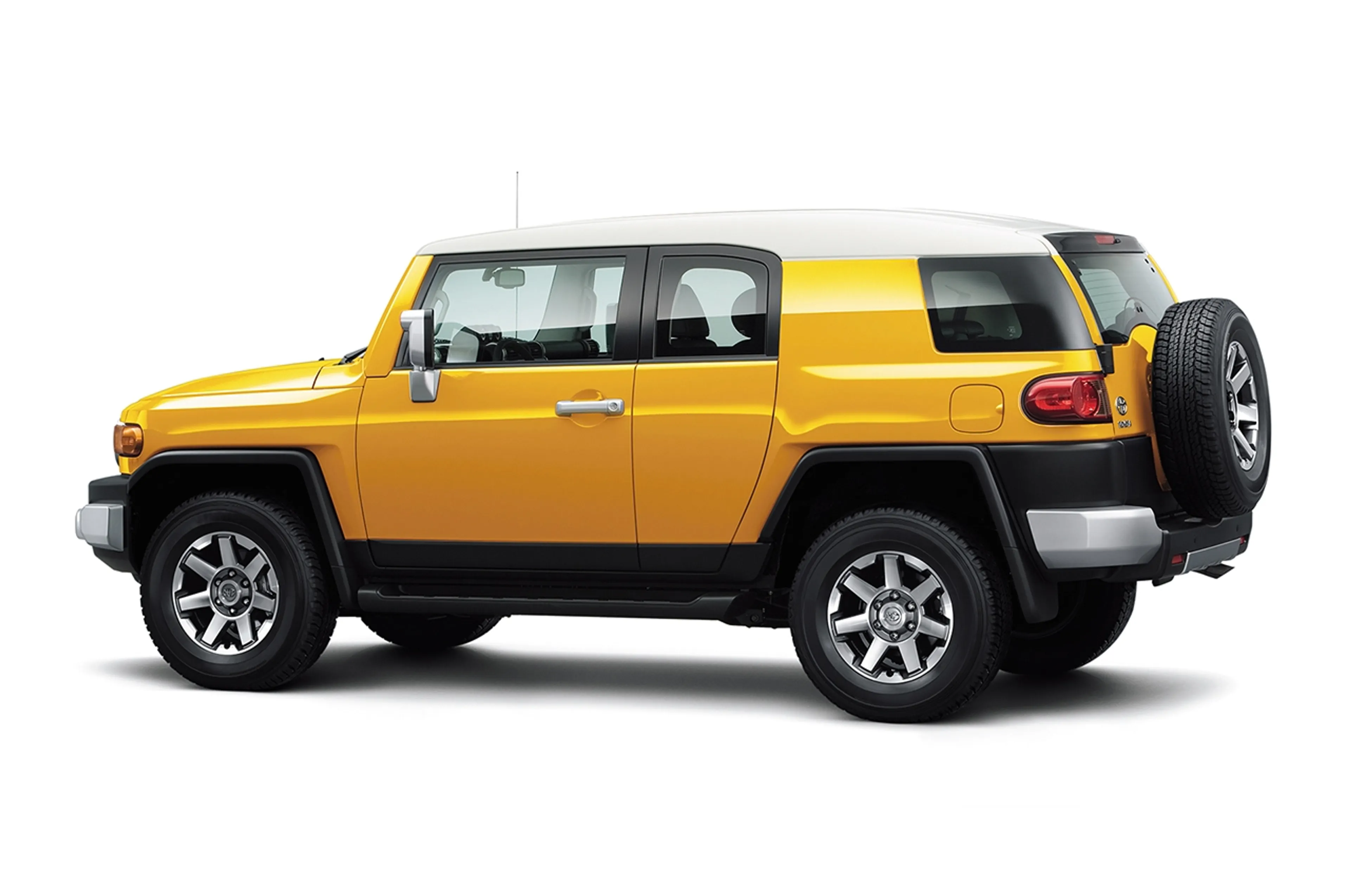 Toyota FJ Cruiser thumbnail 2