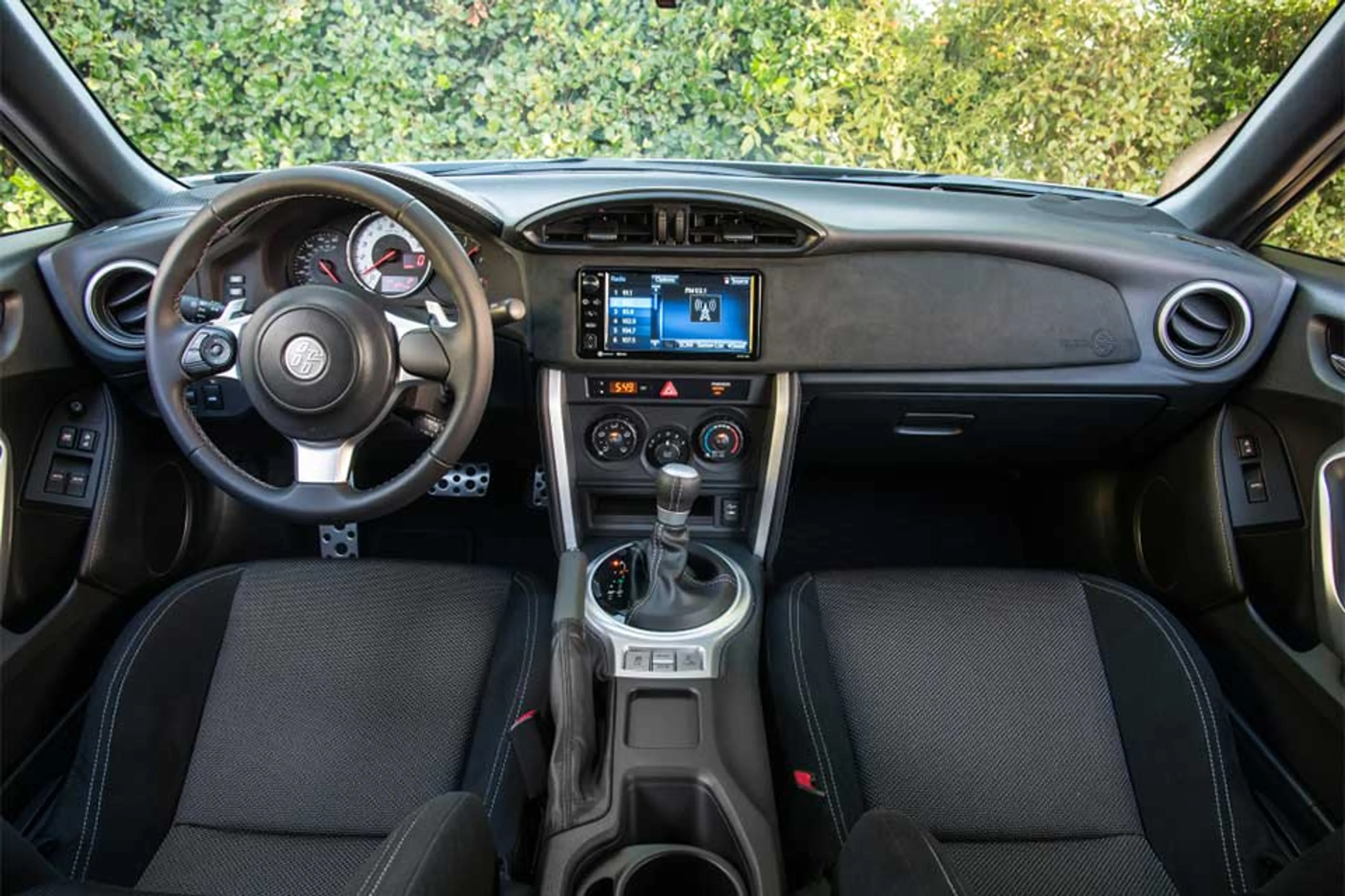 Toyota 86 thumbnail 3