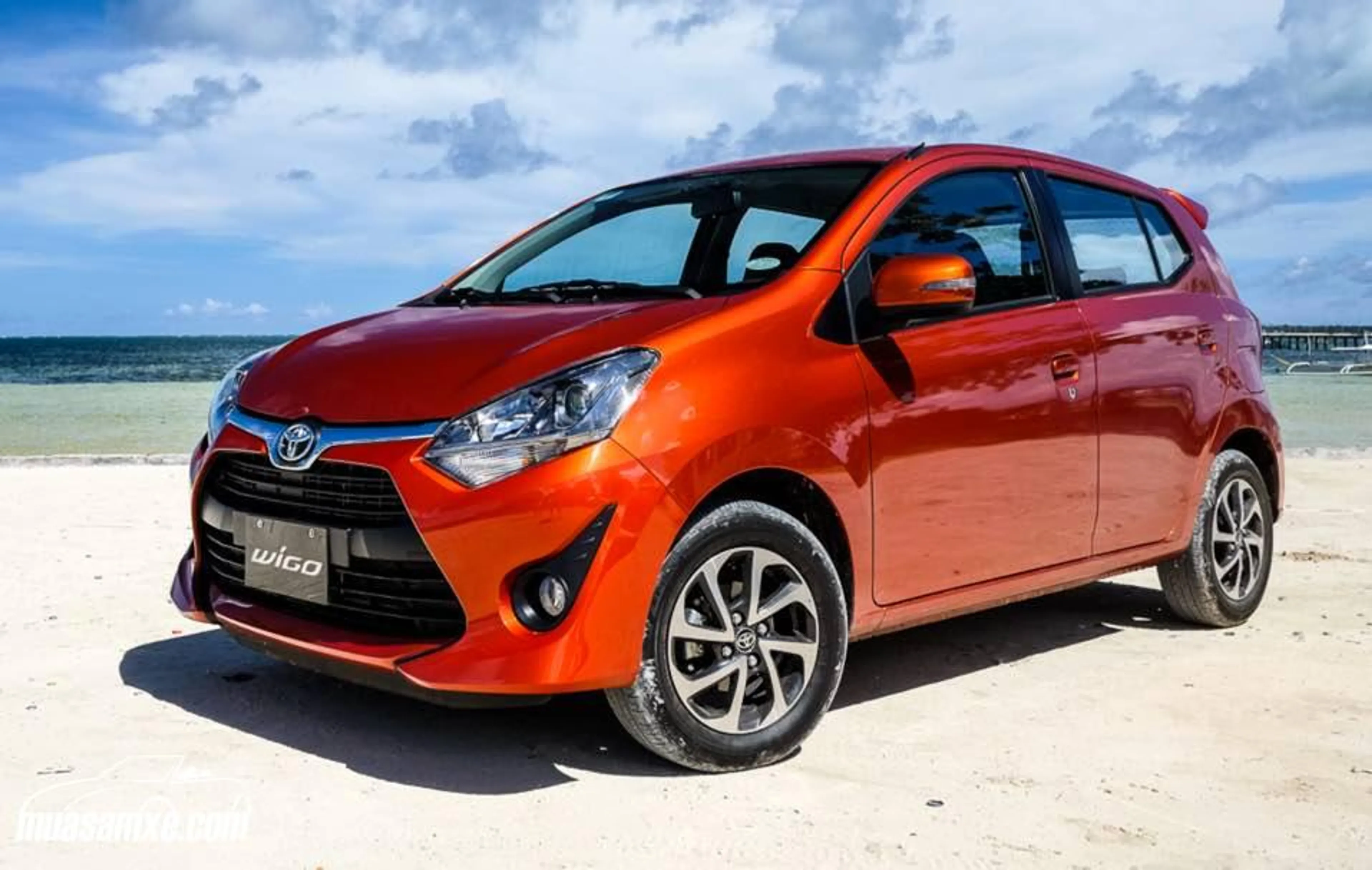 2017 Toyota Wigo 1.0 G AT — photo 1