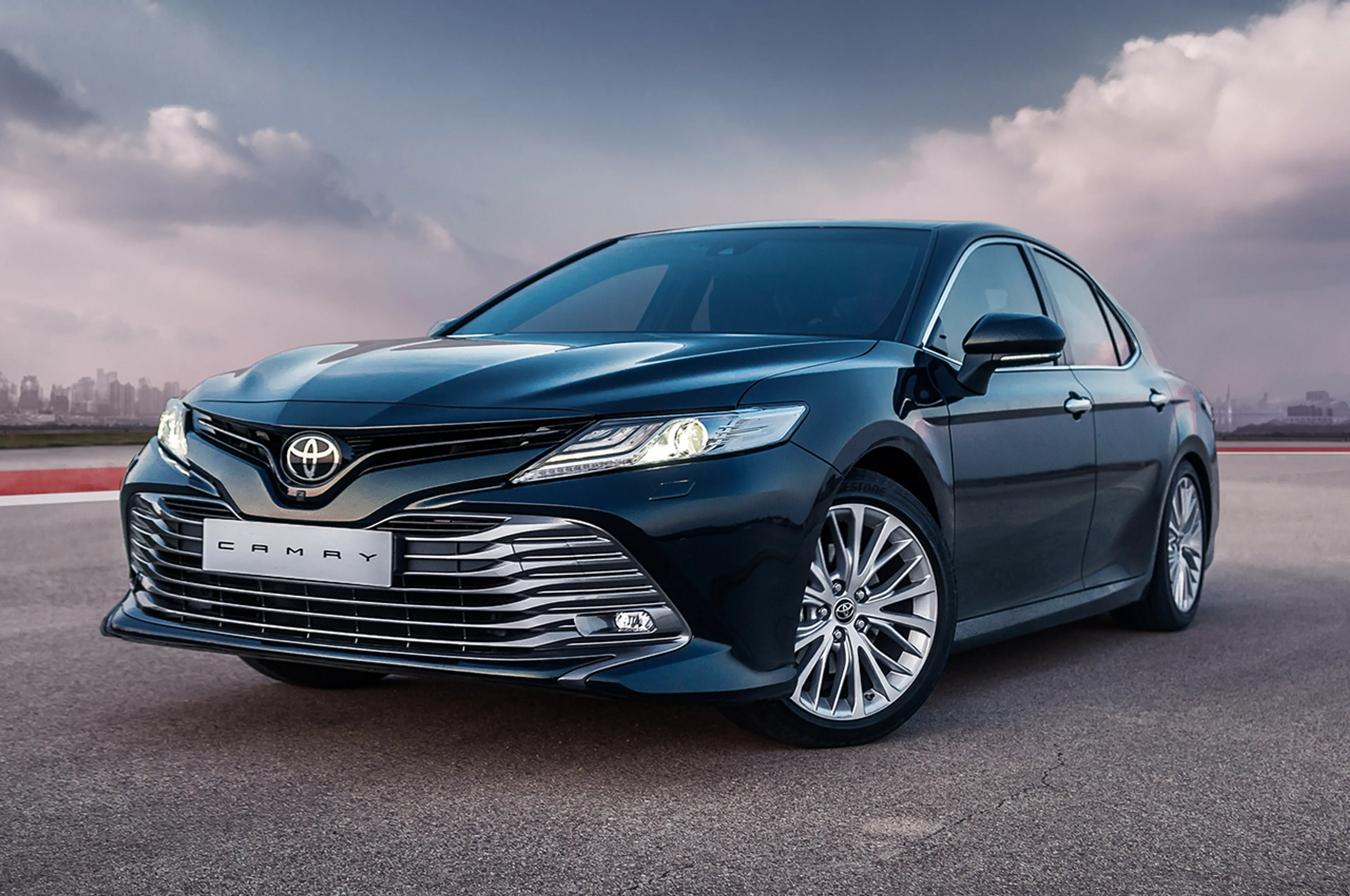 Toyota Camry 2019