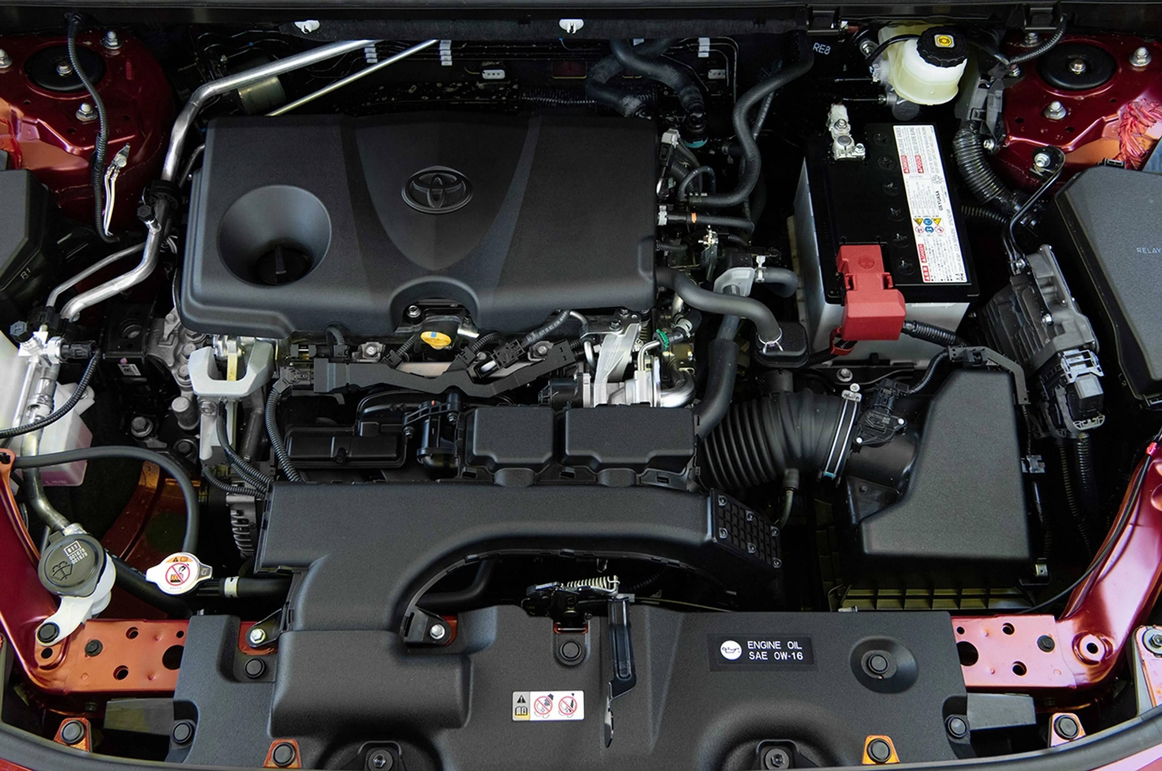 2019 Toyota RAV4 2.5 LTD thumbnail 4