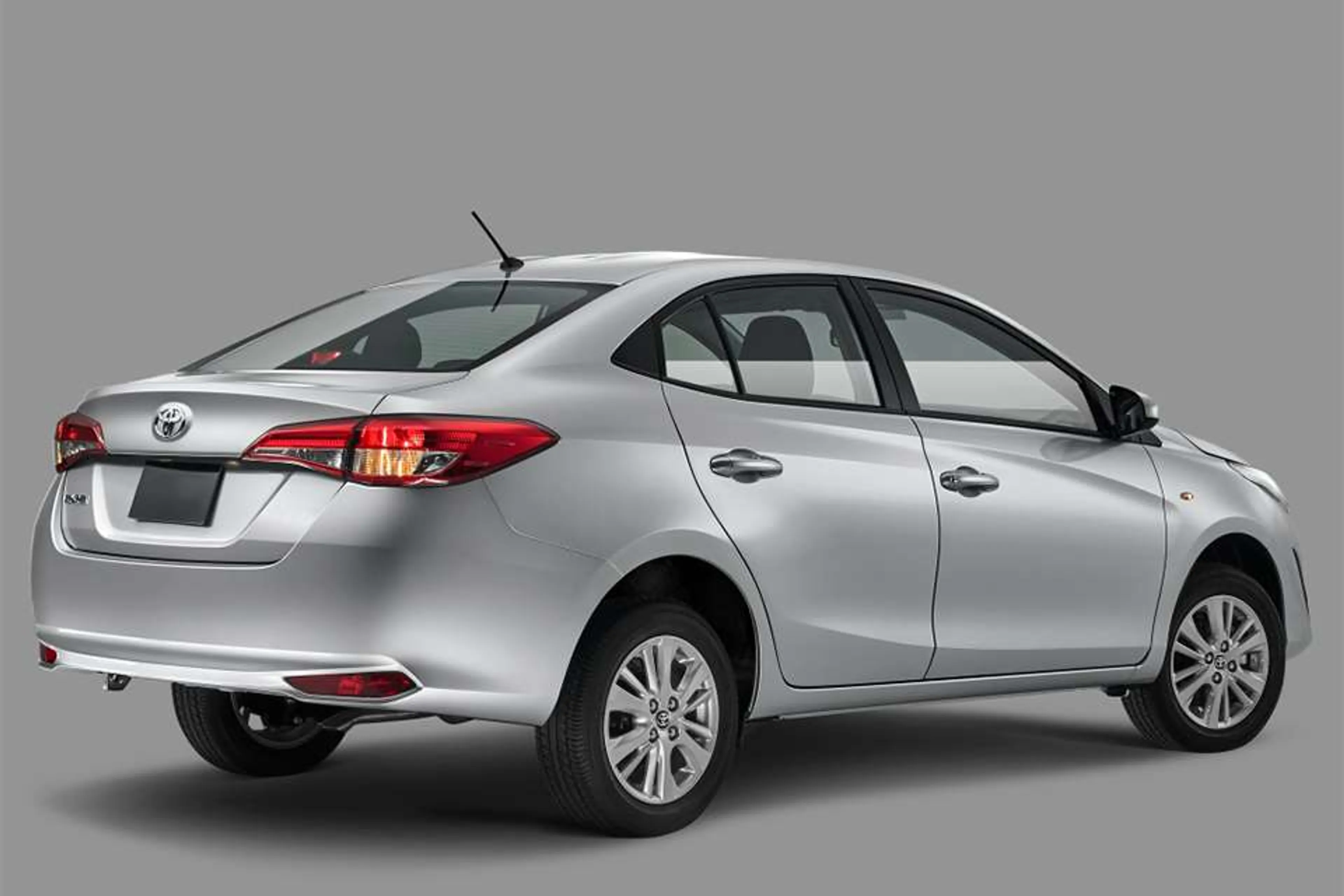2019 Toyota Vios 1.3 E CVT thumbnail 2