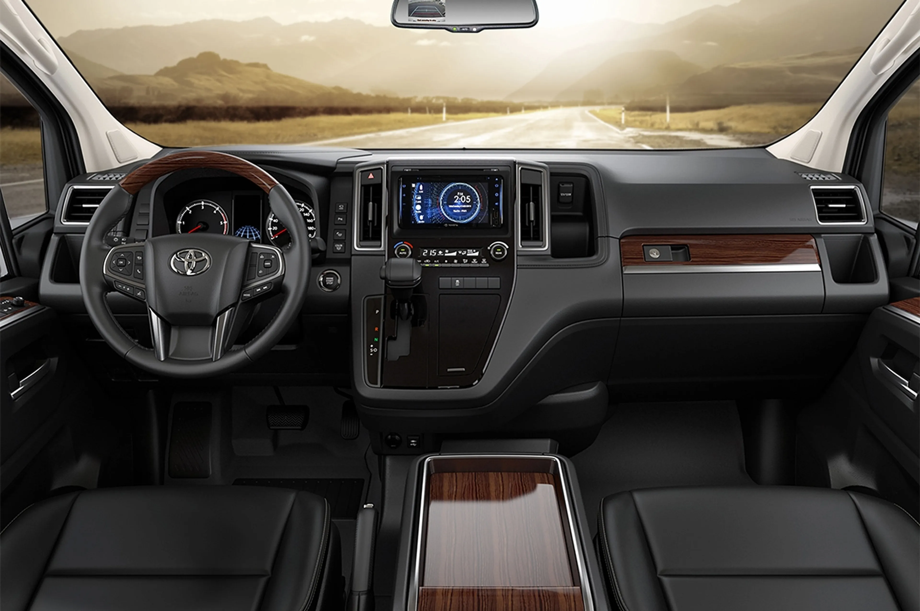 Toyota Hiace Super Grandia thumbnail 3