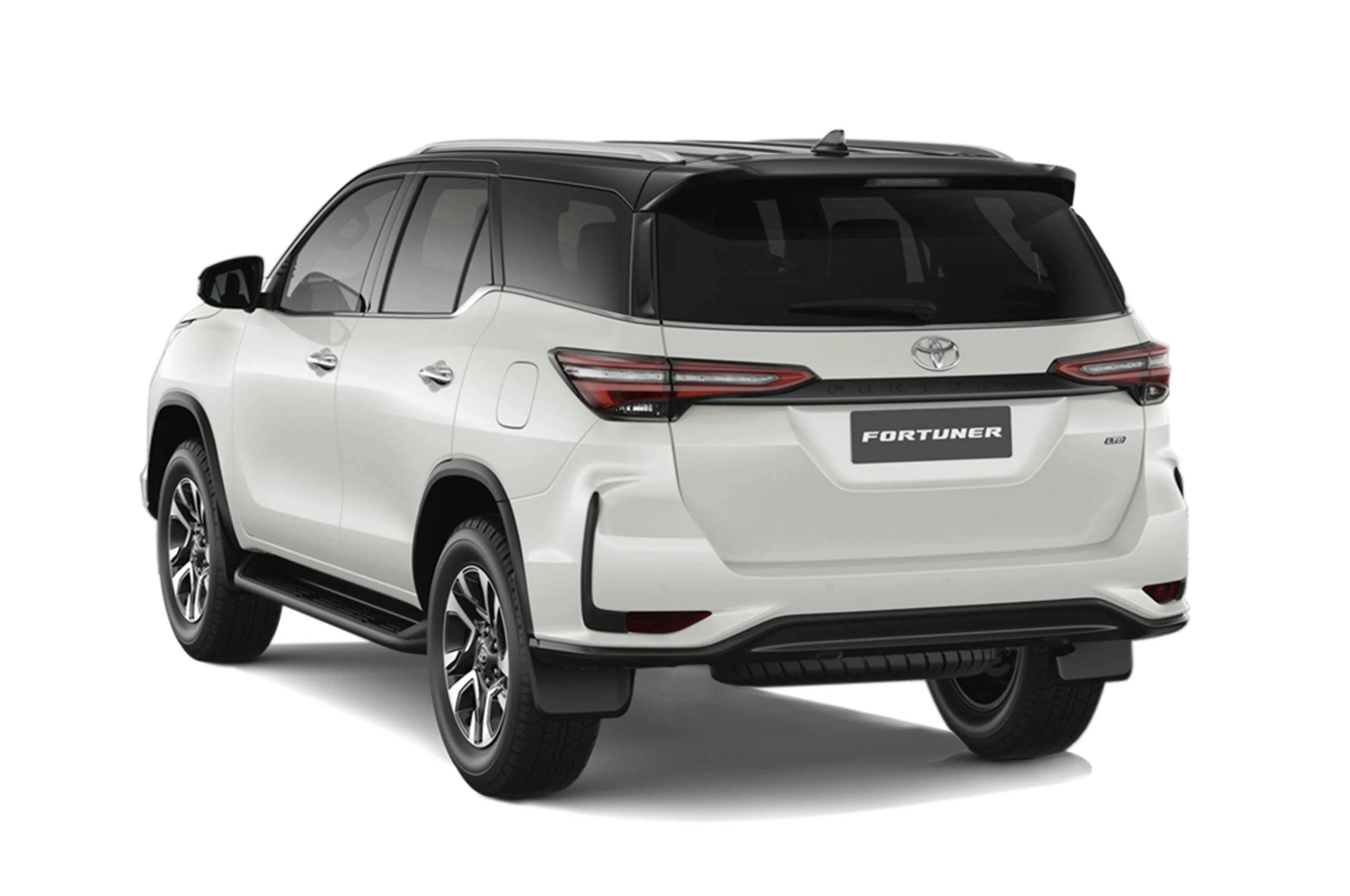 Toyota Fortuner thumbnail 2