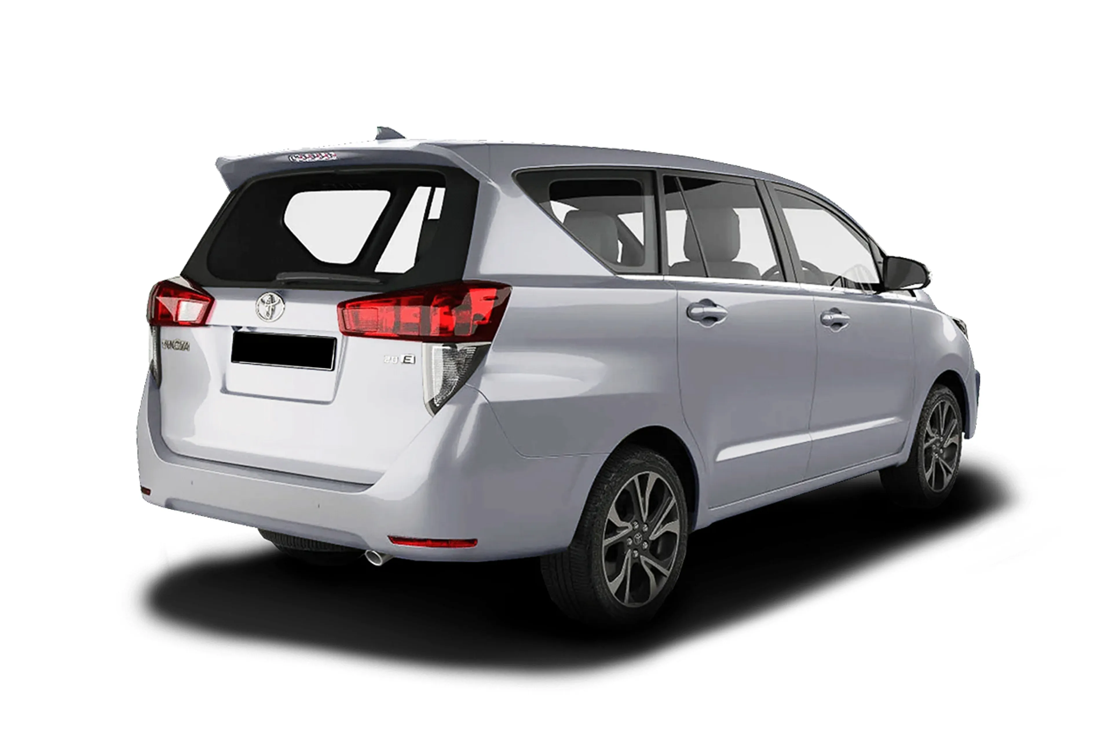 Toyota Innova thumbnail 2