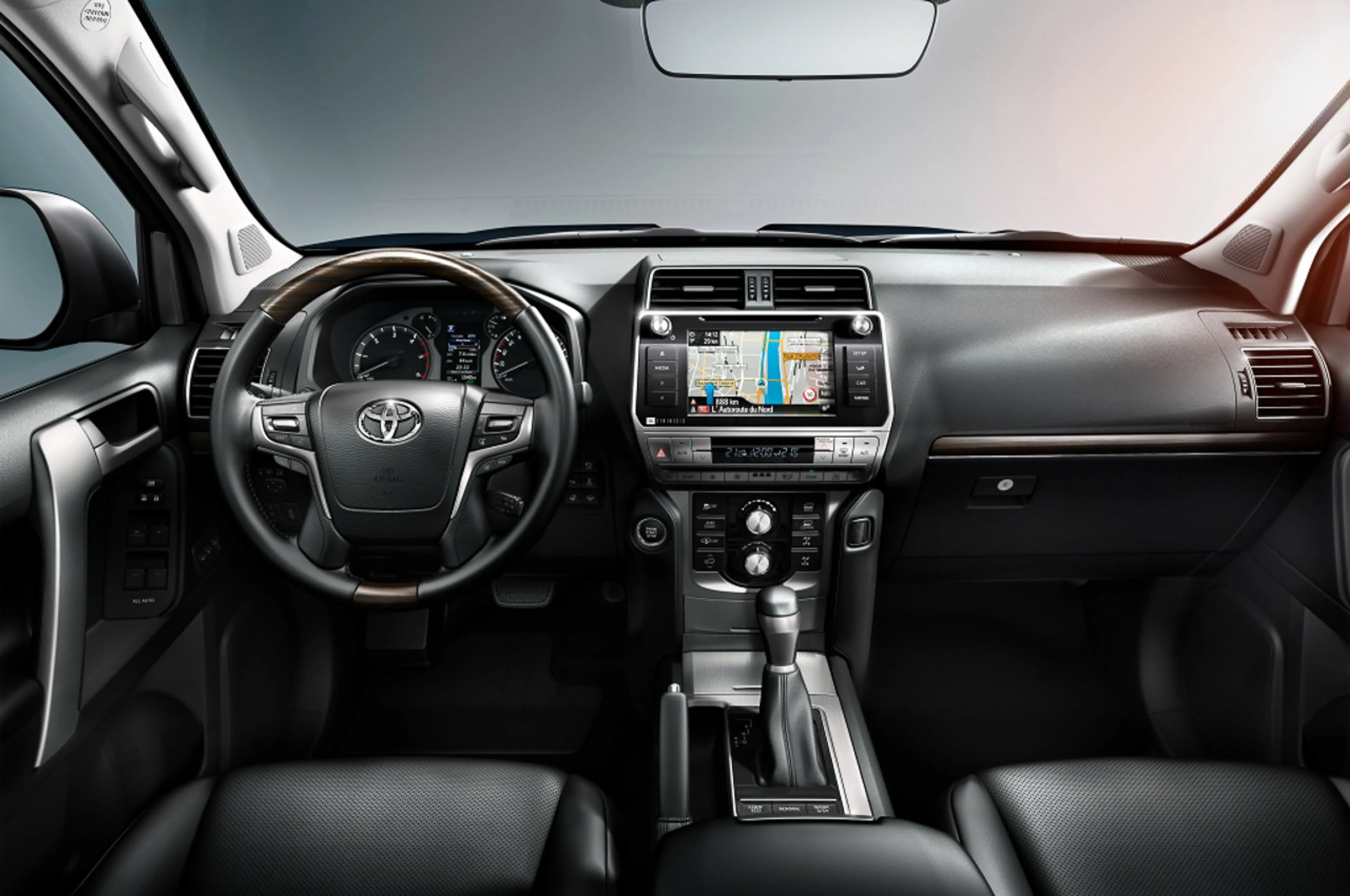 2021 Toyota Land Cruiser Prado 2.8L Diesel 4x4 A/T thumbnail 3