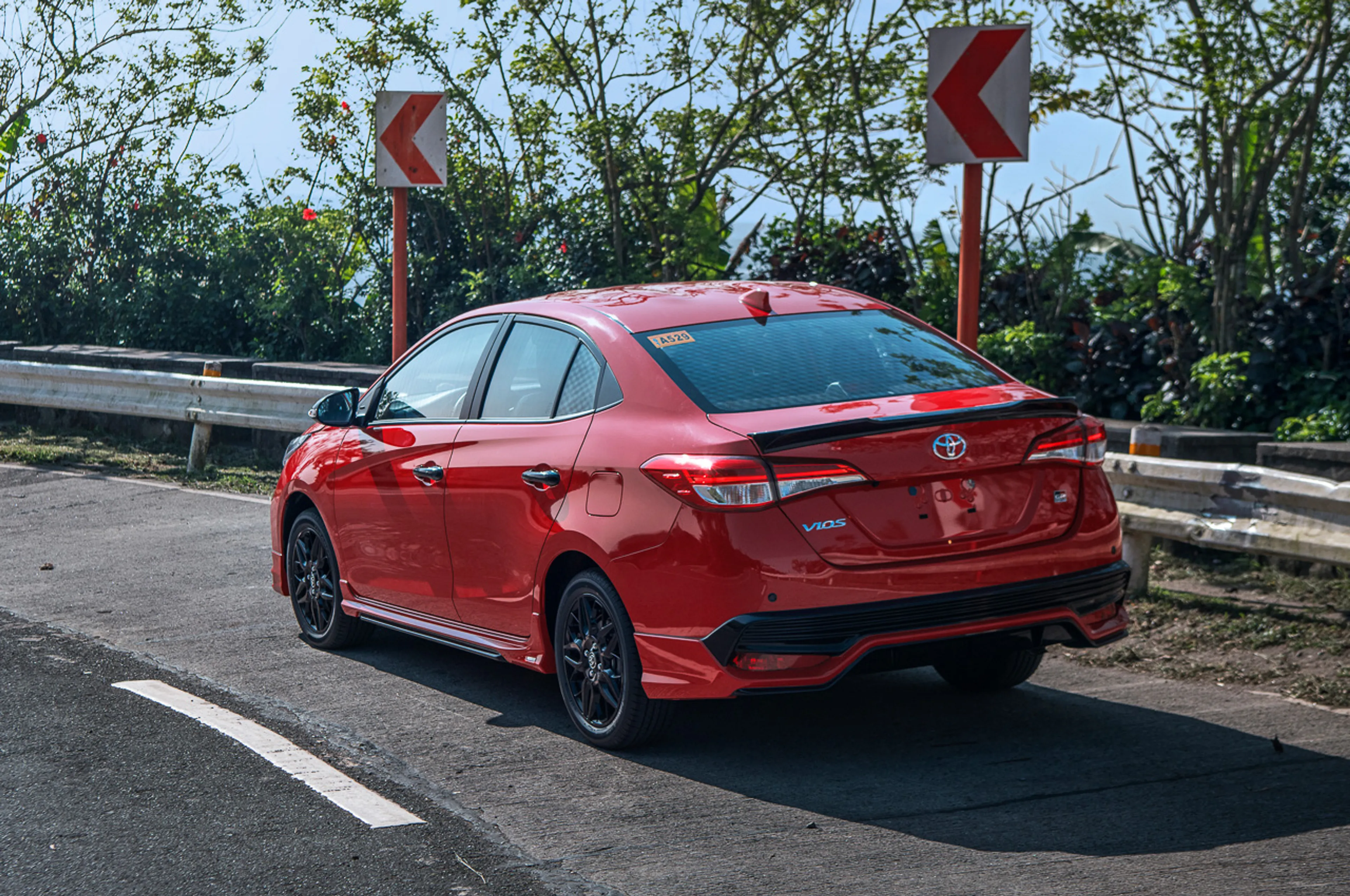 Toyota Vios GR Sport thumbnail 2