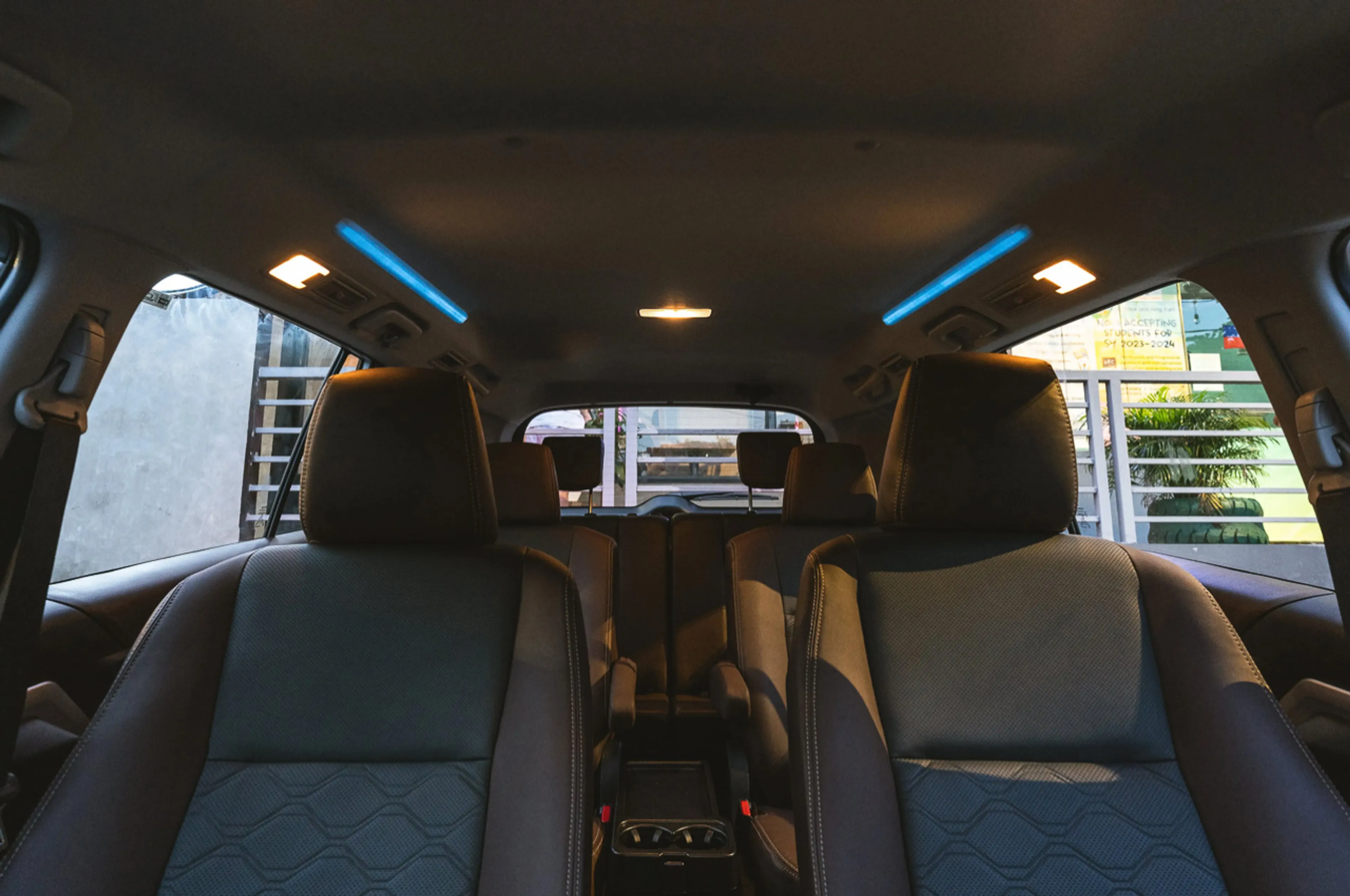 Toyota Zenix thumbnail 4