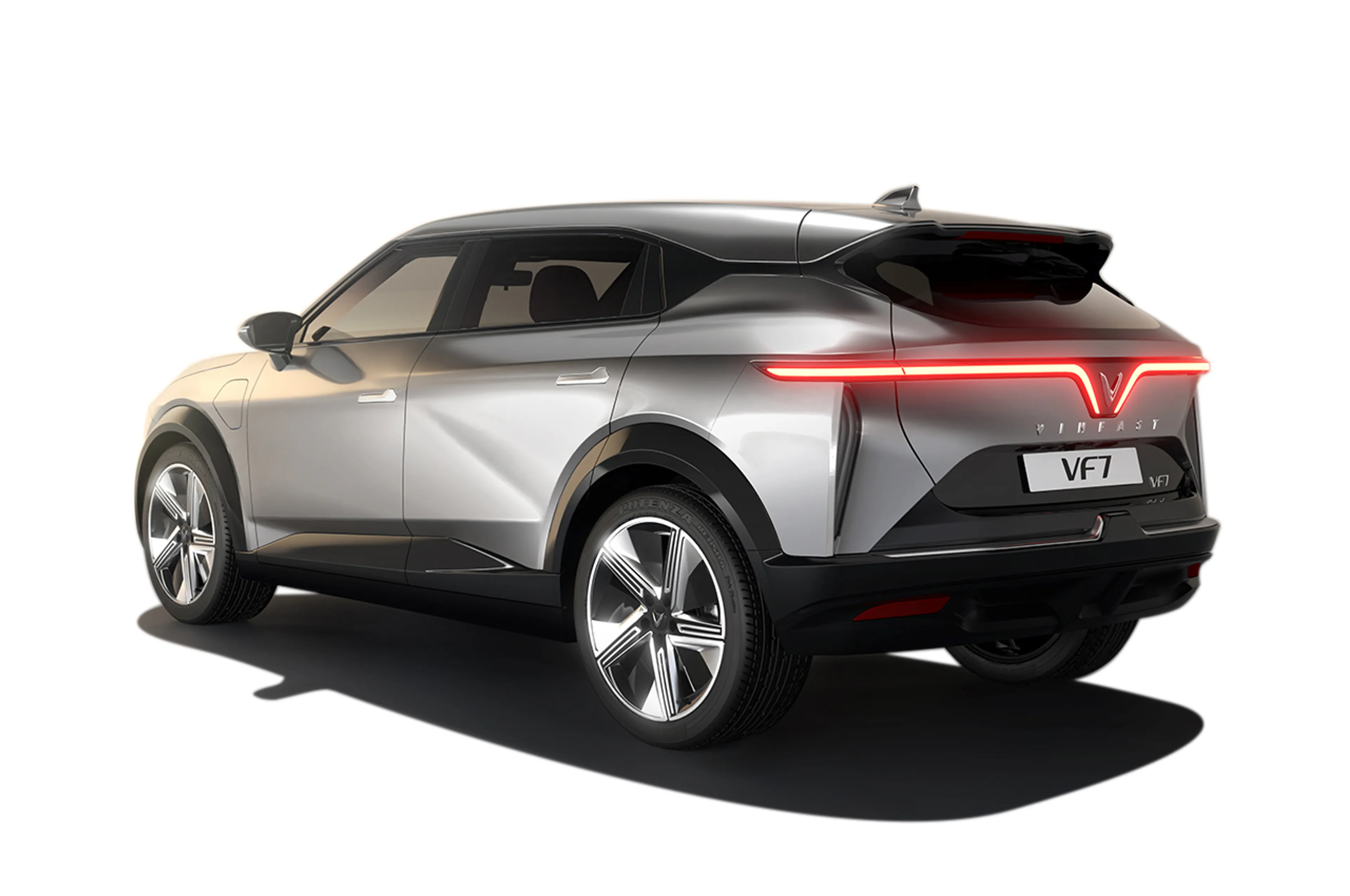 Vinfast VF7 thumbnail 2