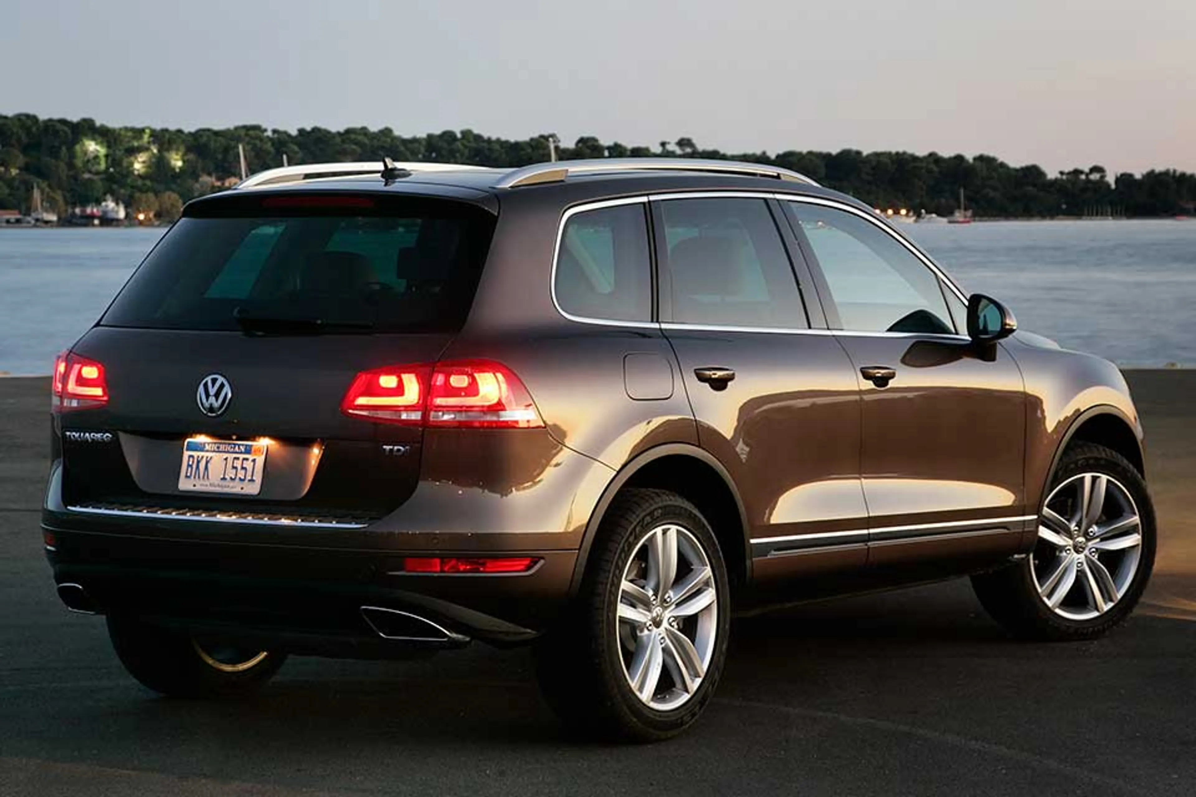 2014 Volkswagen Touareg 3.0 TDI V6 AT thumbnail 2