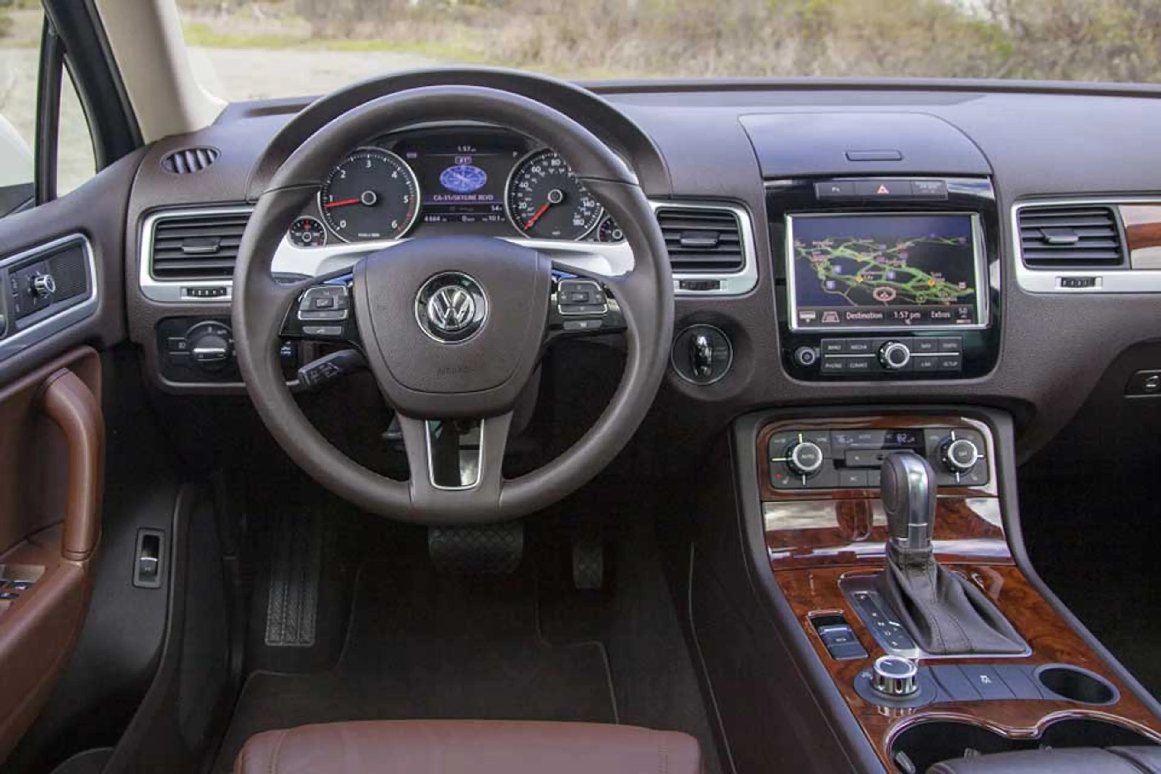 2014 Volkswagen Touareg 3.0 TDI V6 AT thumbnail 3