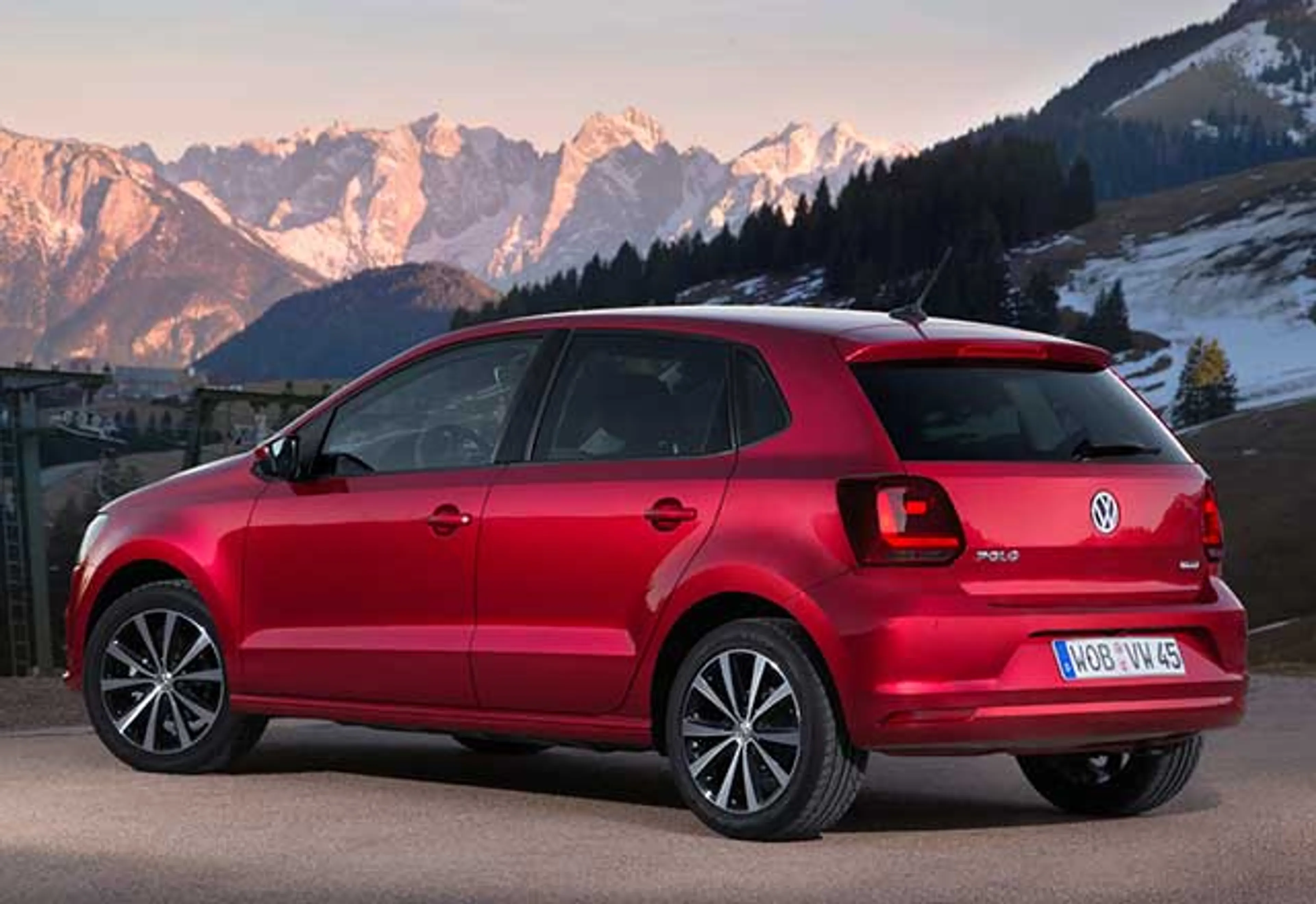 Volkswagen Polo Hatch thumbnail 2
