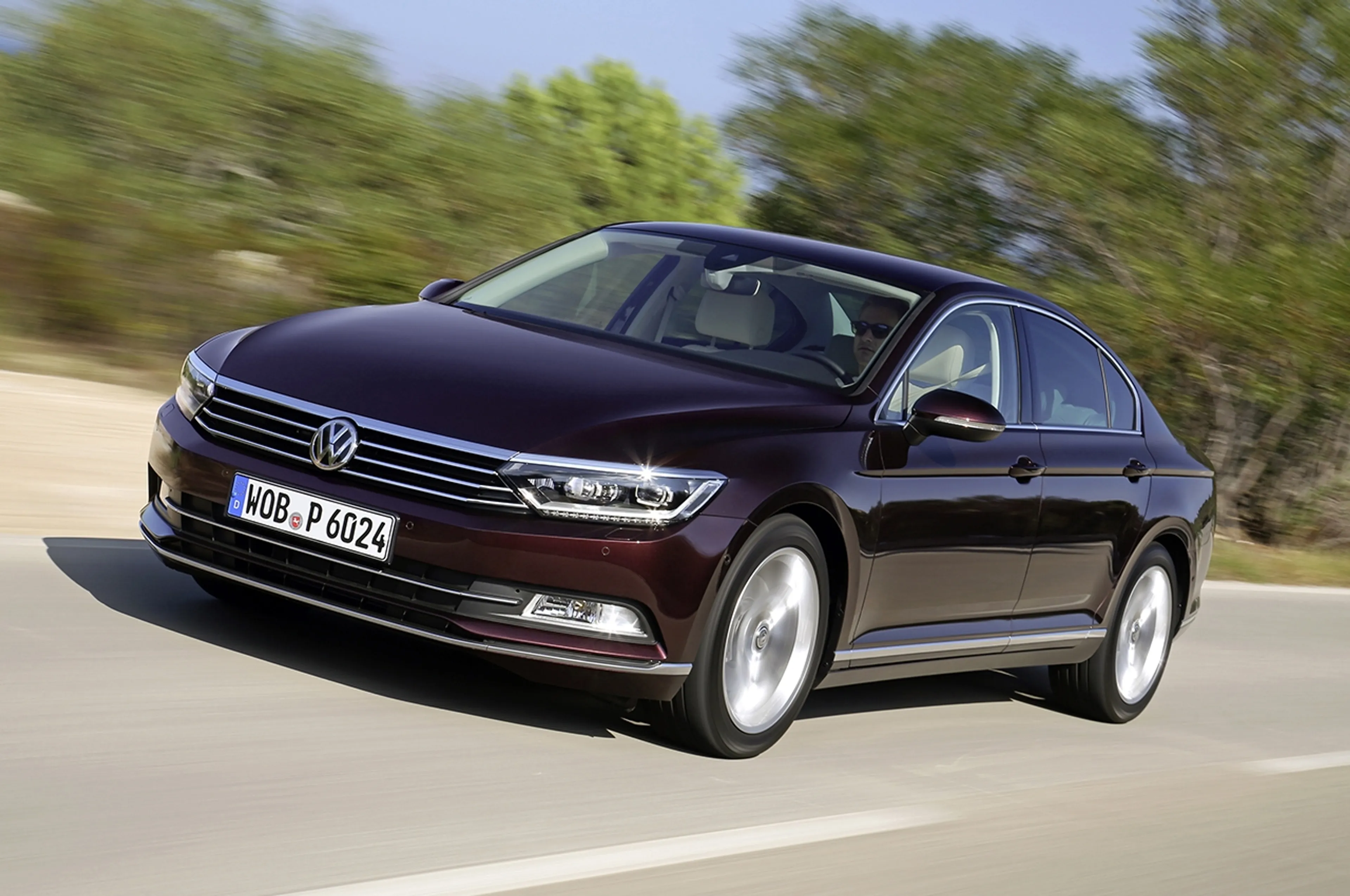 Volkswagen Passat 2015–2016