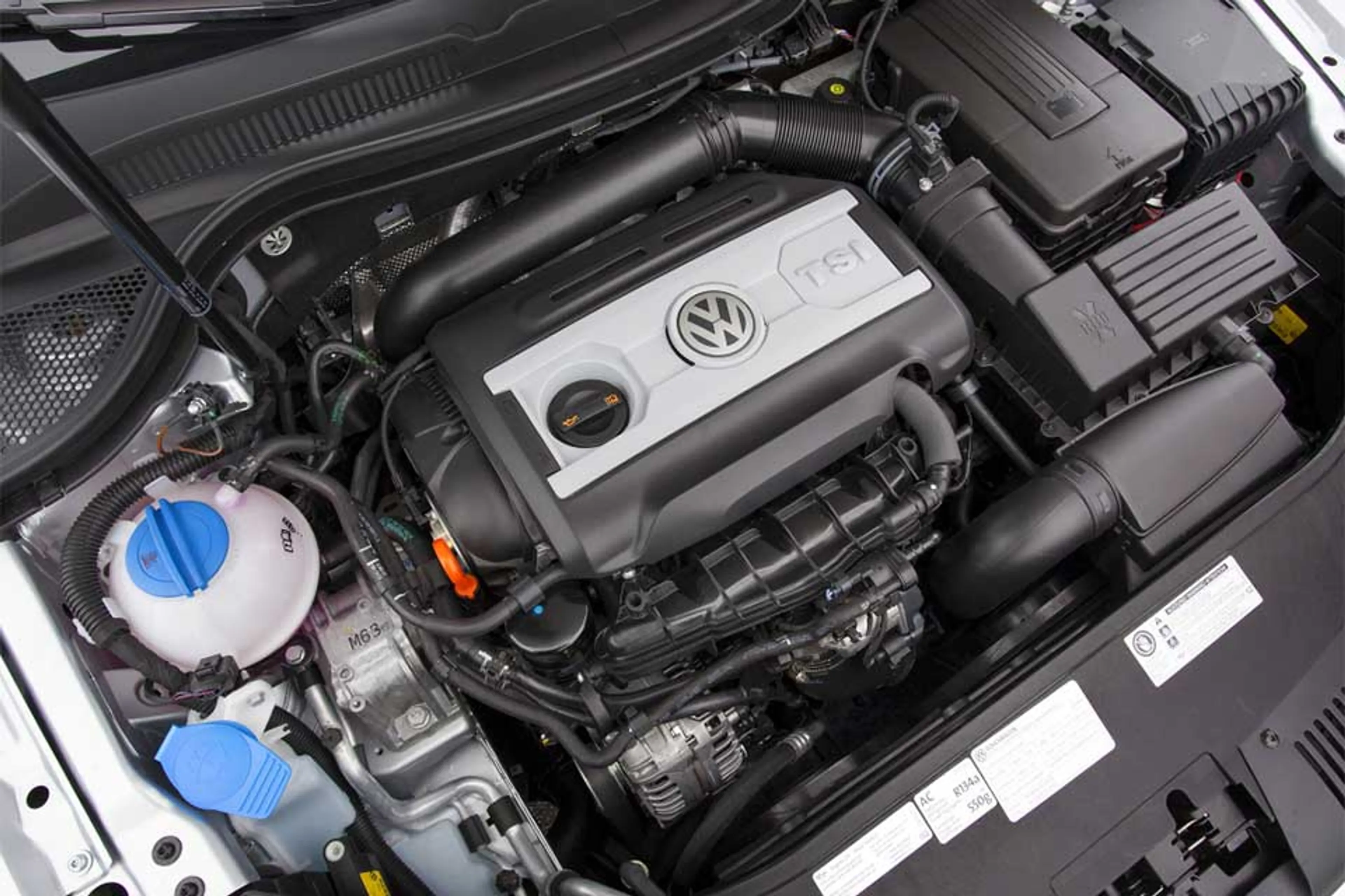 Volkswagen CC thumbnail 4