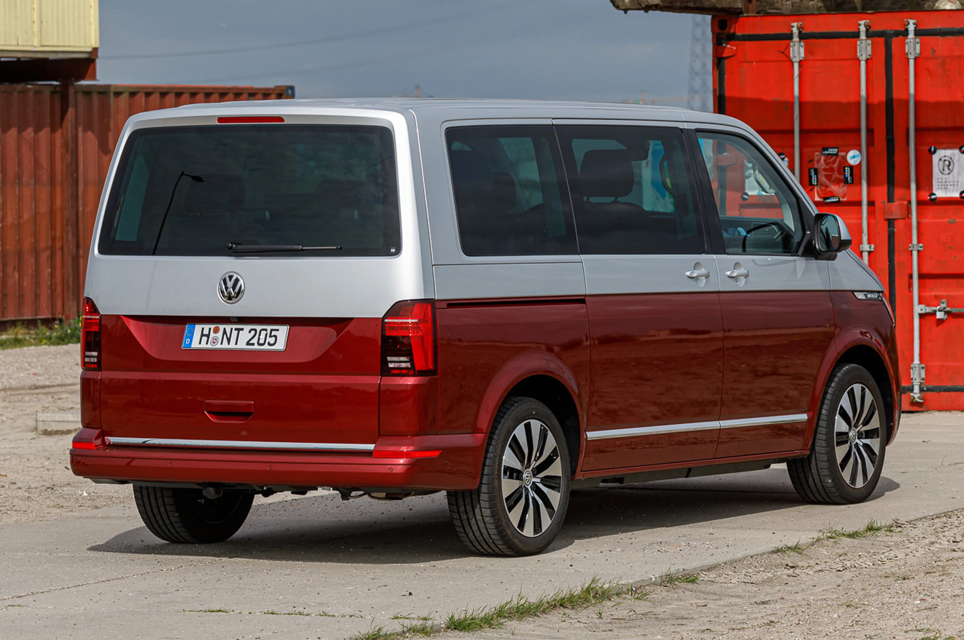 Volkswagen Multivan Kombi thumbnail 2