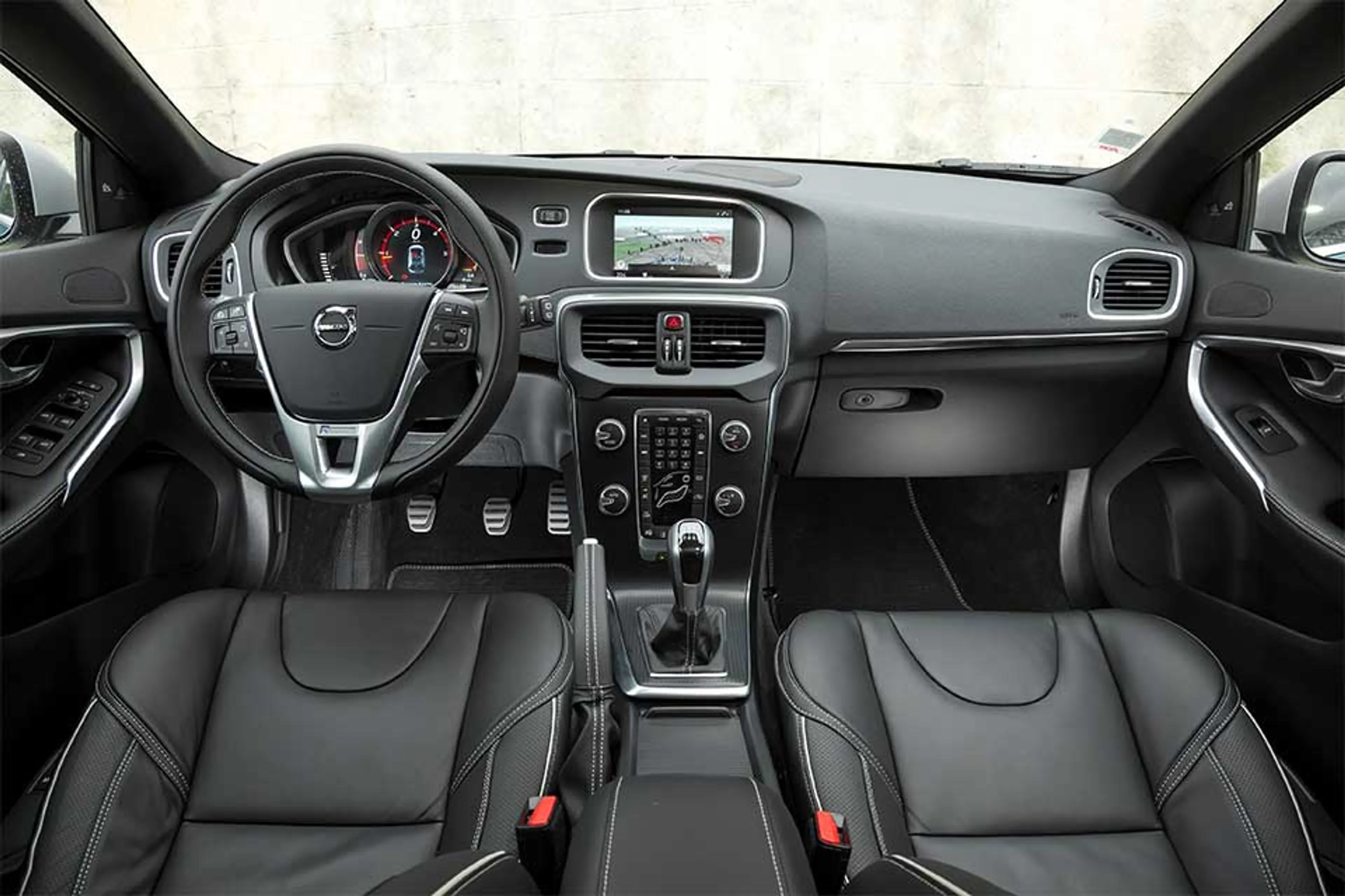 Volvo V40 thumbnail 3