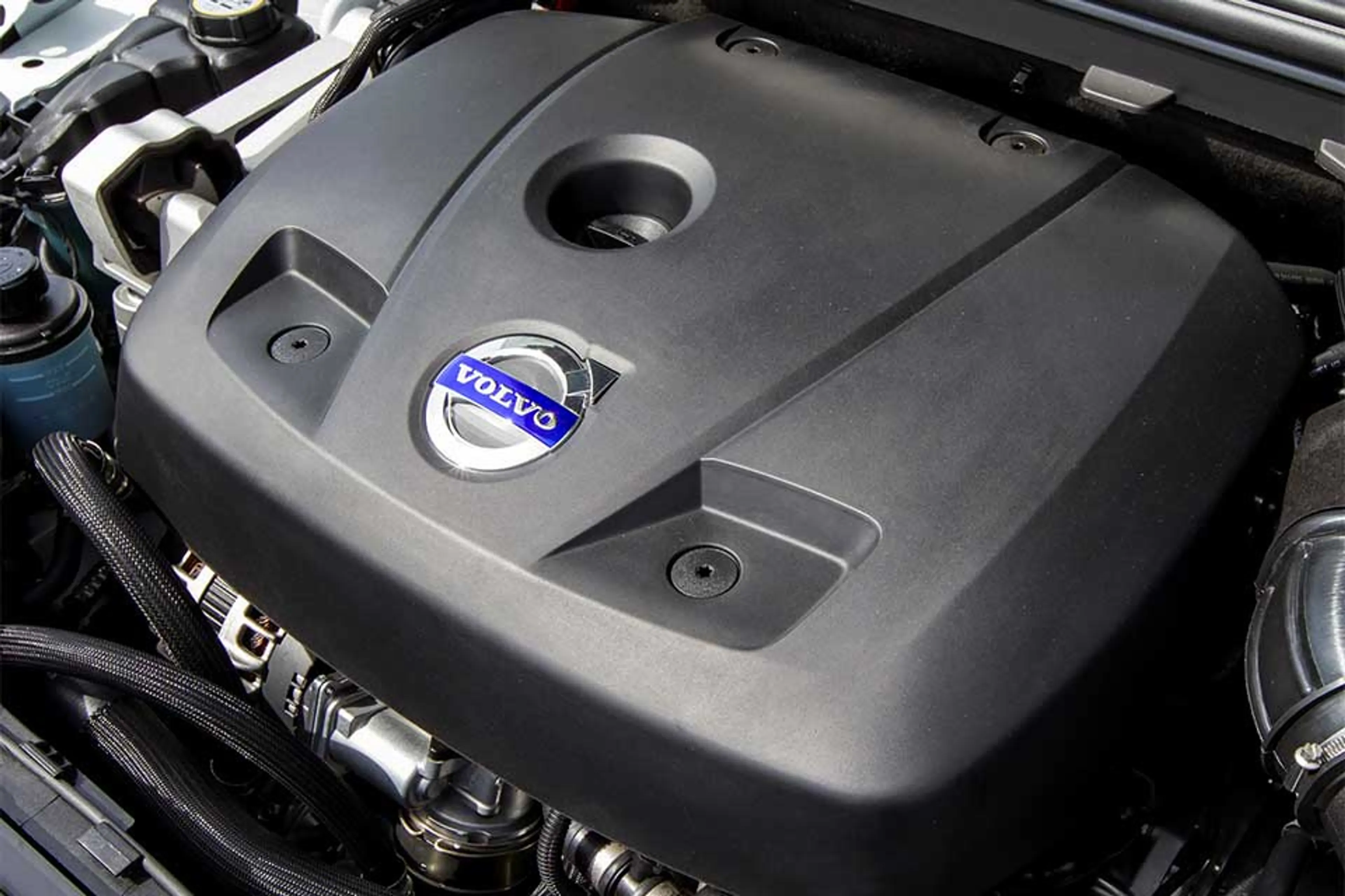 2016 Volvo XC60 T5 thumbnail 4