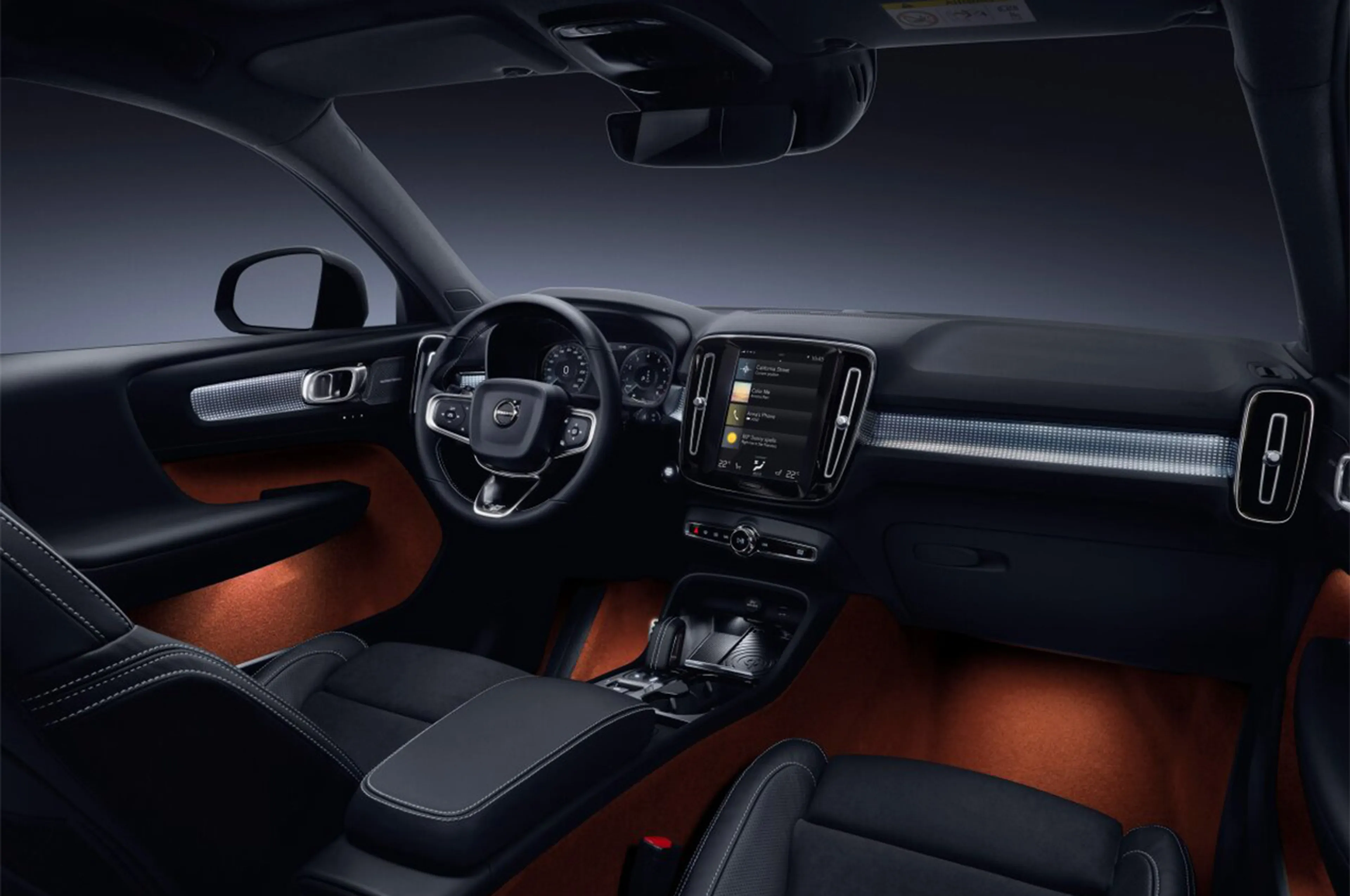 Volvo XC40 thumbnail 3