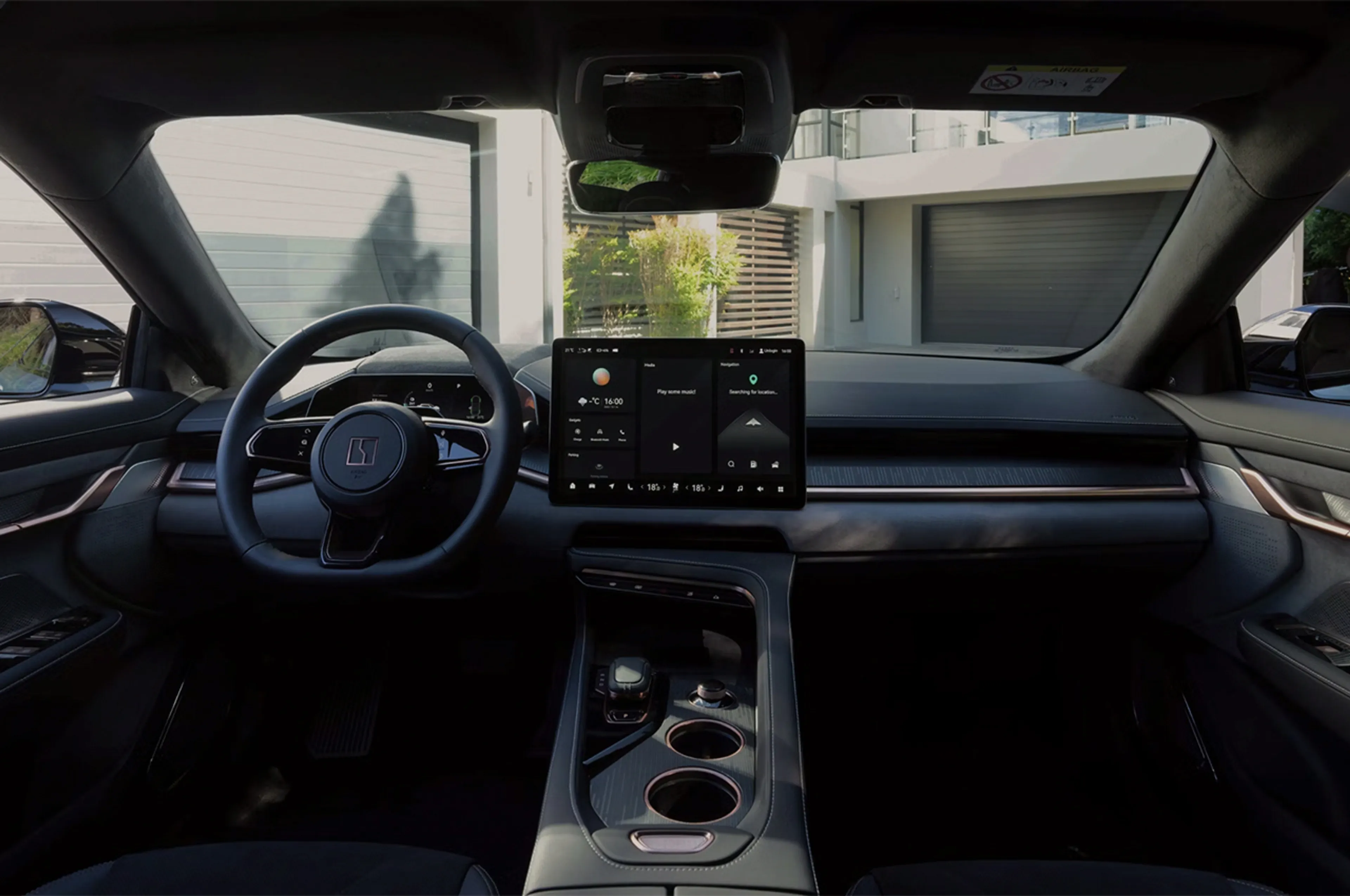 Zeekr 001 thumbnail 3