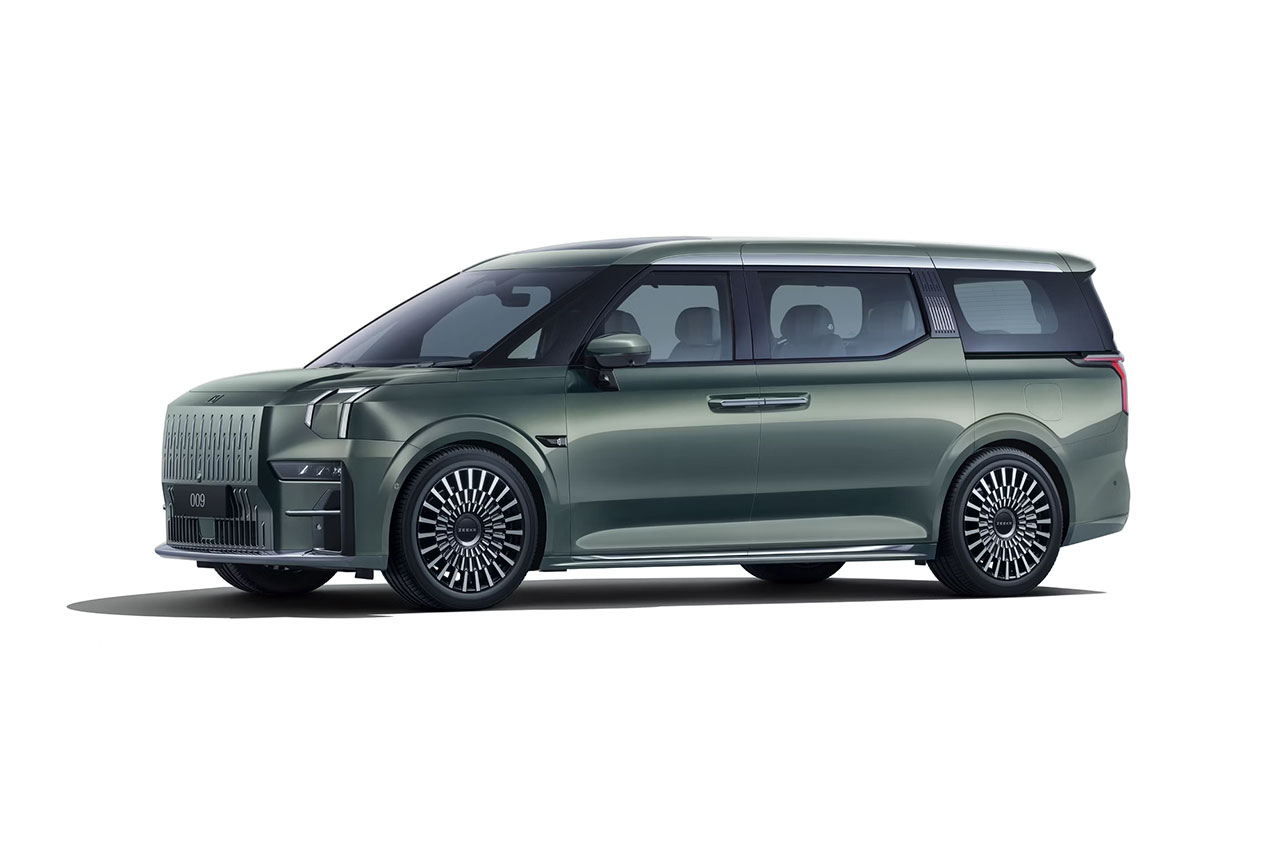 2025 Zeekr 009 Executive 6-Seater - ₱4,399,000 | Buyer's Guide ...