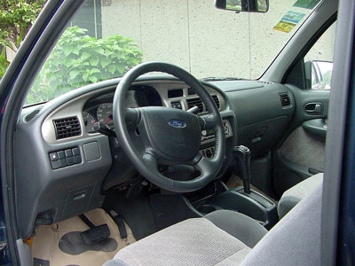2004 Ford Everest 4x2 A/T