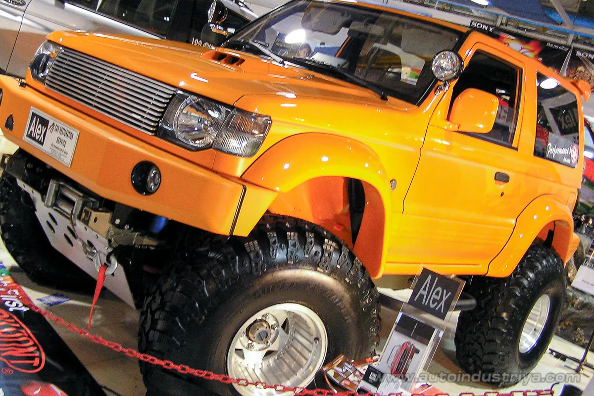 2005 Custom Car and Sport Truck Show