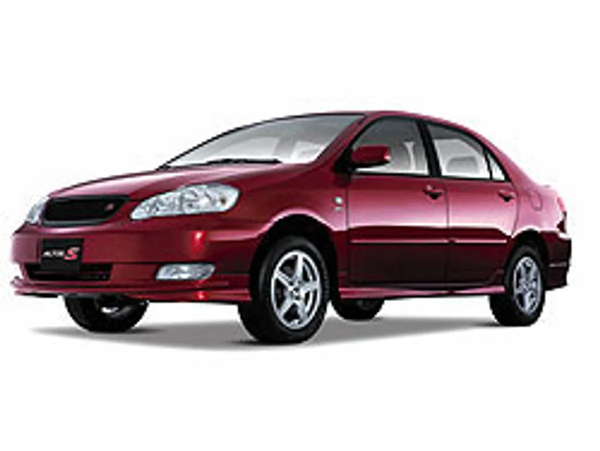 Toyota launches 2006 RAV4, Altis Sport