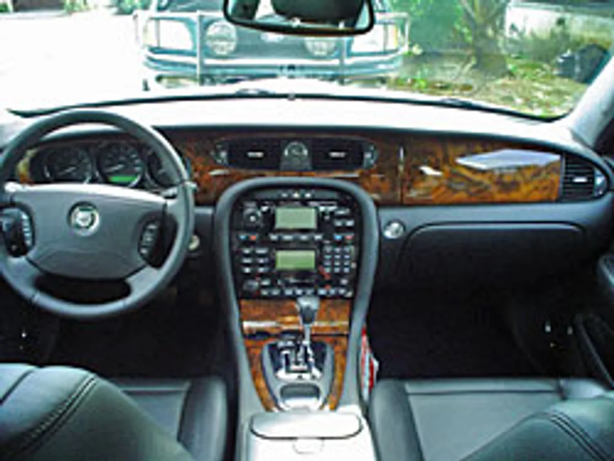 2006 Jaguar XJ8L