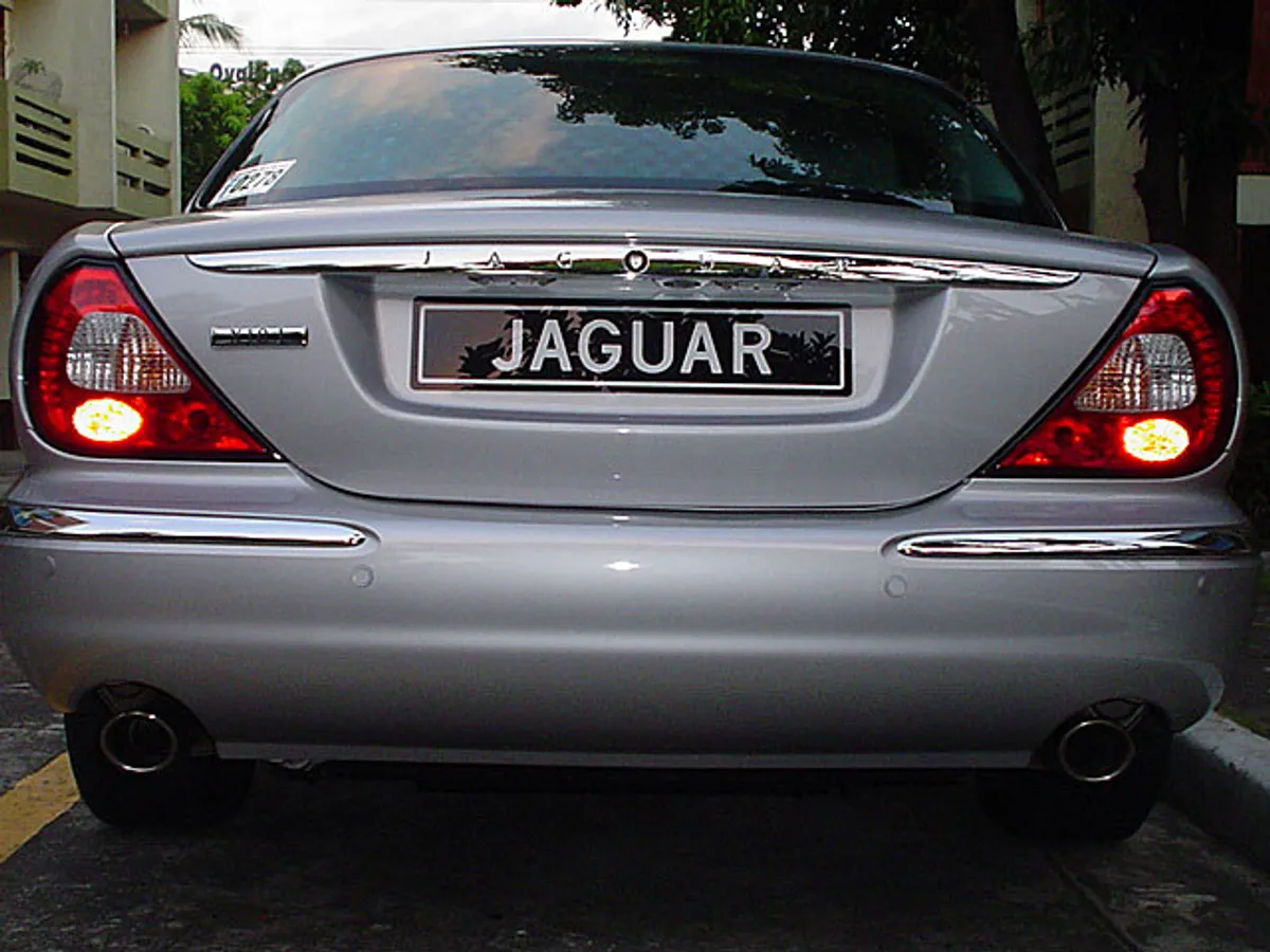 2006 Jaguar XJ8L