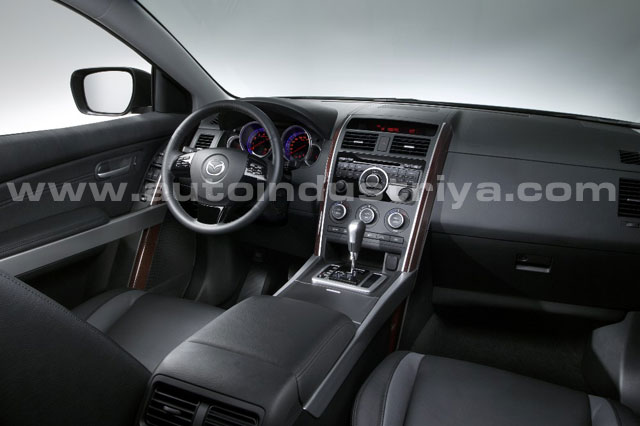 Mazda launches the CX-9 Crossover