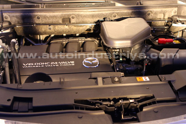 Mazda launches the CX-9 Crossover