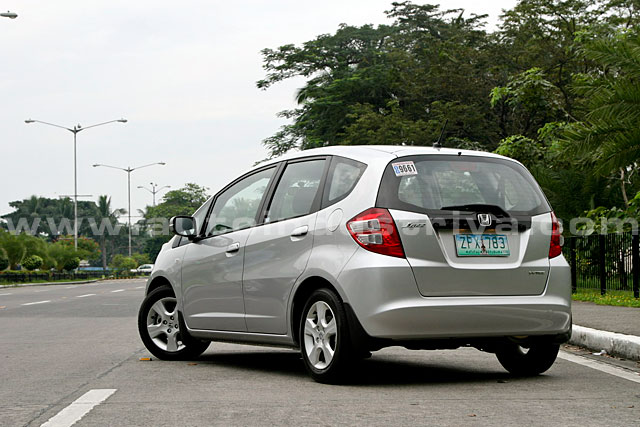 2009 Honda Jazz 1.3l S i-VTEC | AutoIndustriya