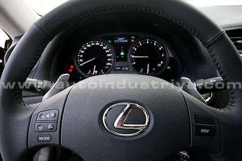 2009 Lexus IS300 AutoIndustriya