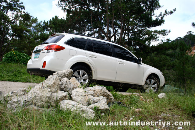 2010 Subaru Outback 3.5R