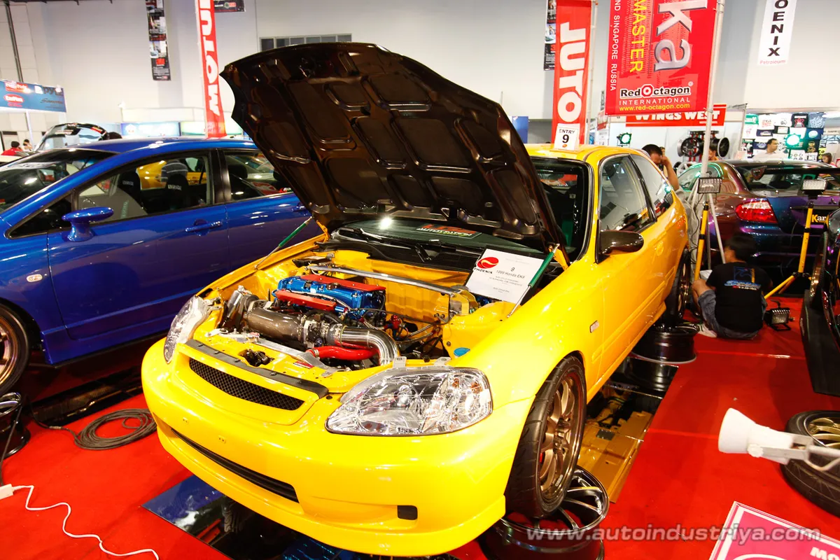 2011 Trans Sport Show: 20 years of passion for cars