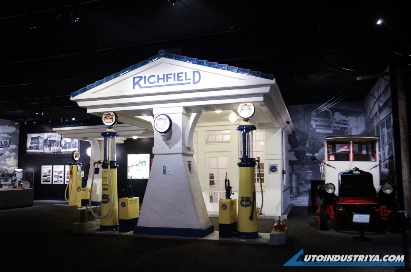 Petersen Automotive Museum