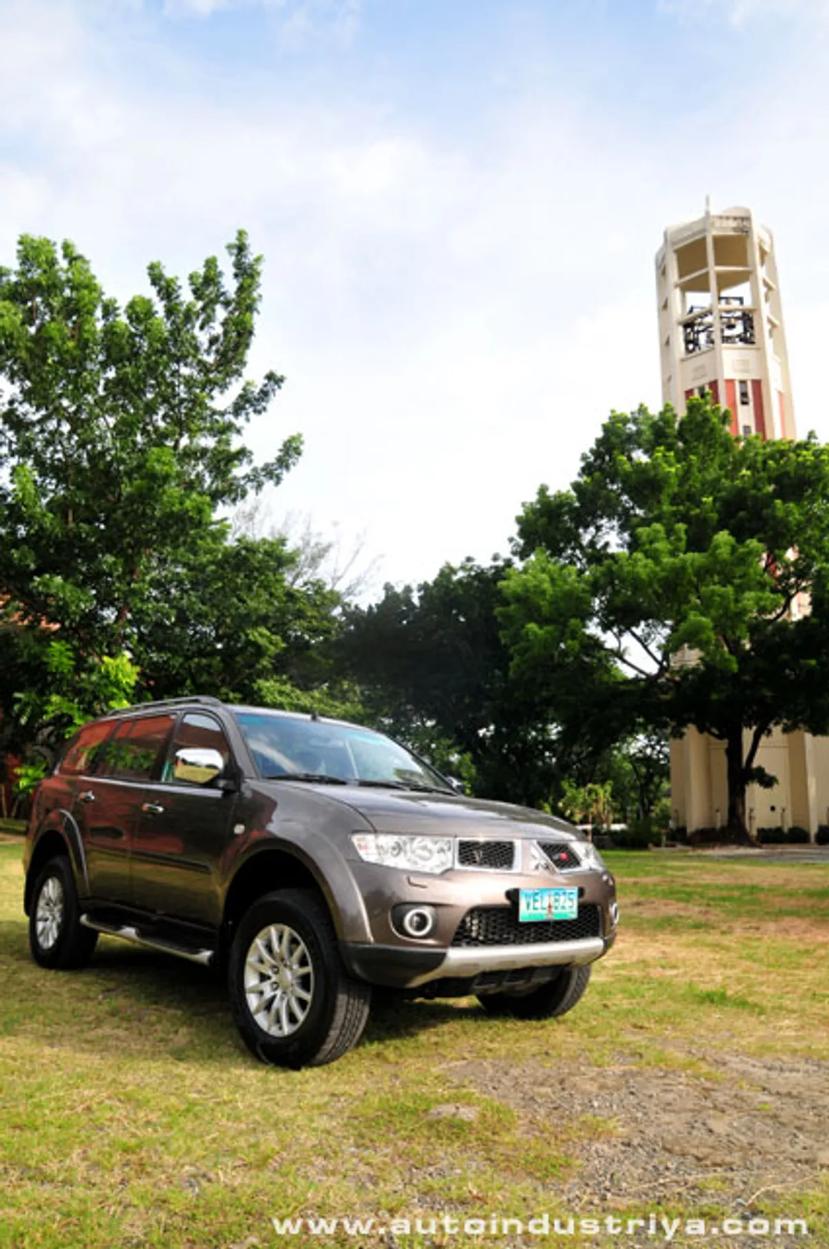 2011 Mitsubishi Montero Sport GT-V