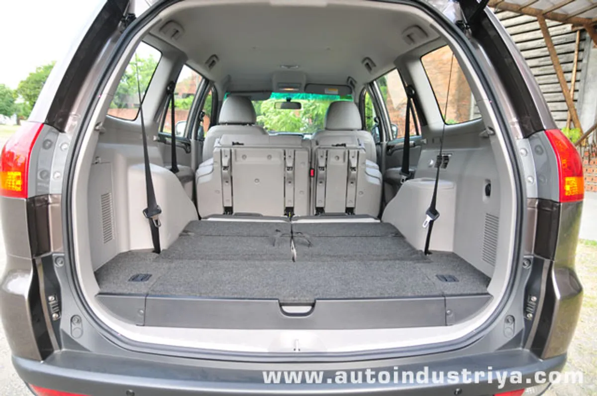 2011 Mitsubishi Montero Sport GT-V