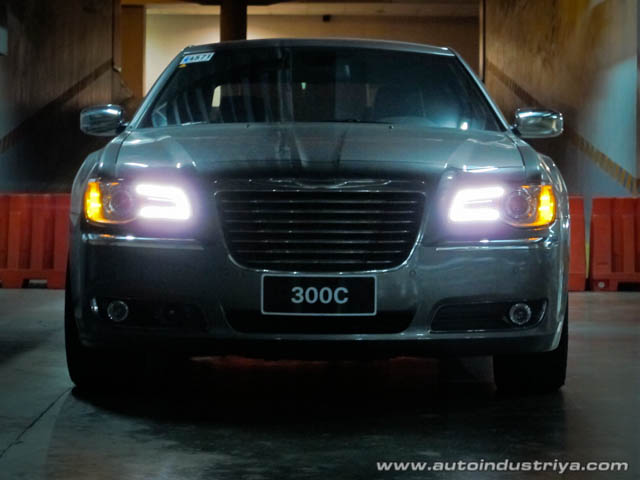 2012 Chrysler 300C